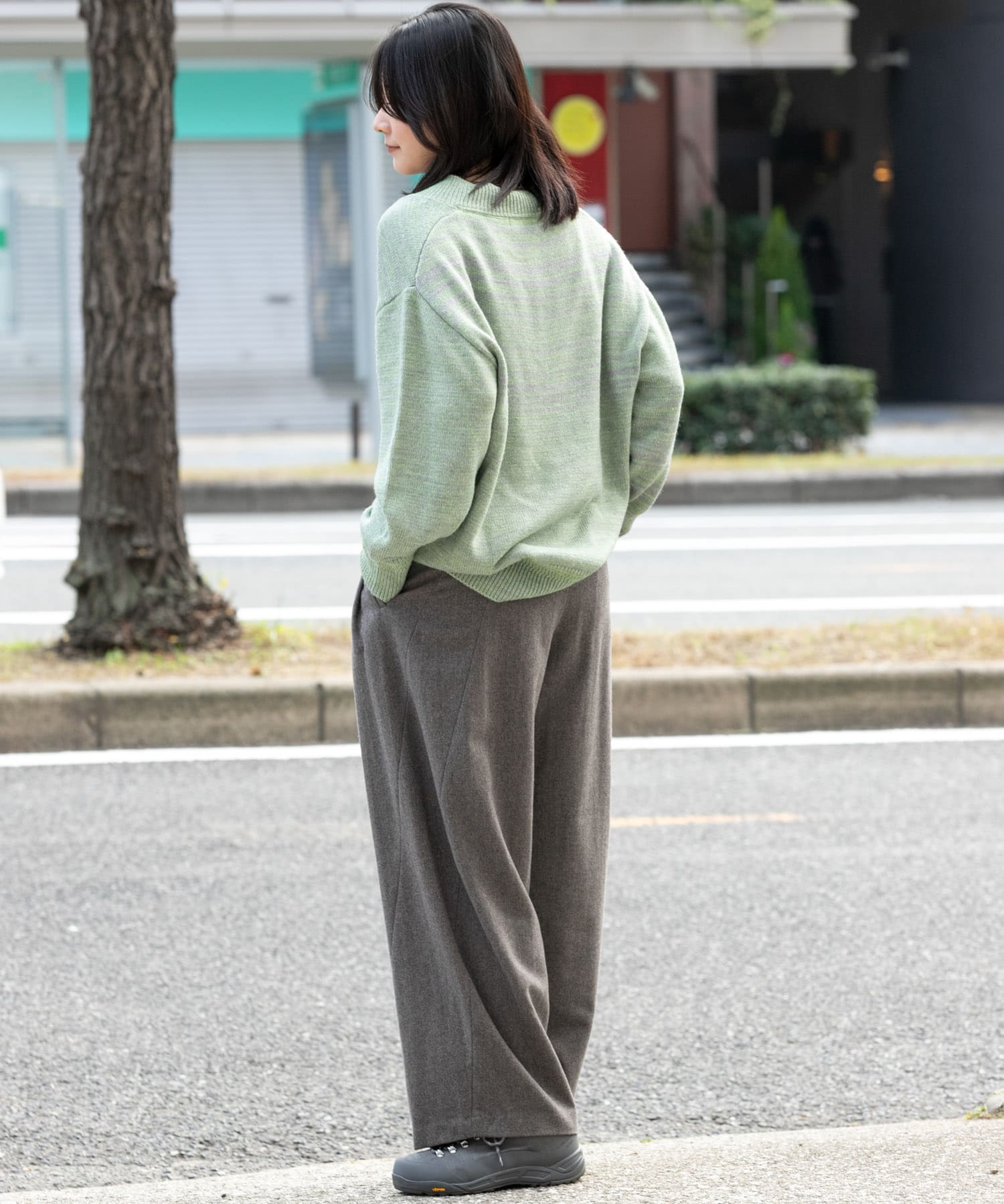 モカグレー