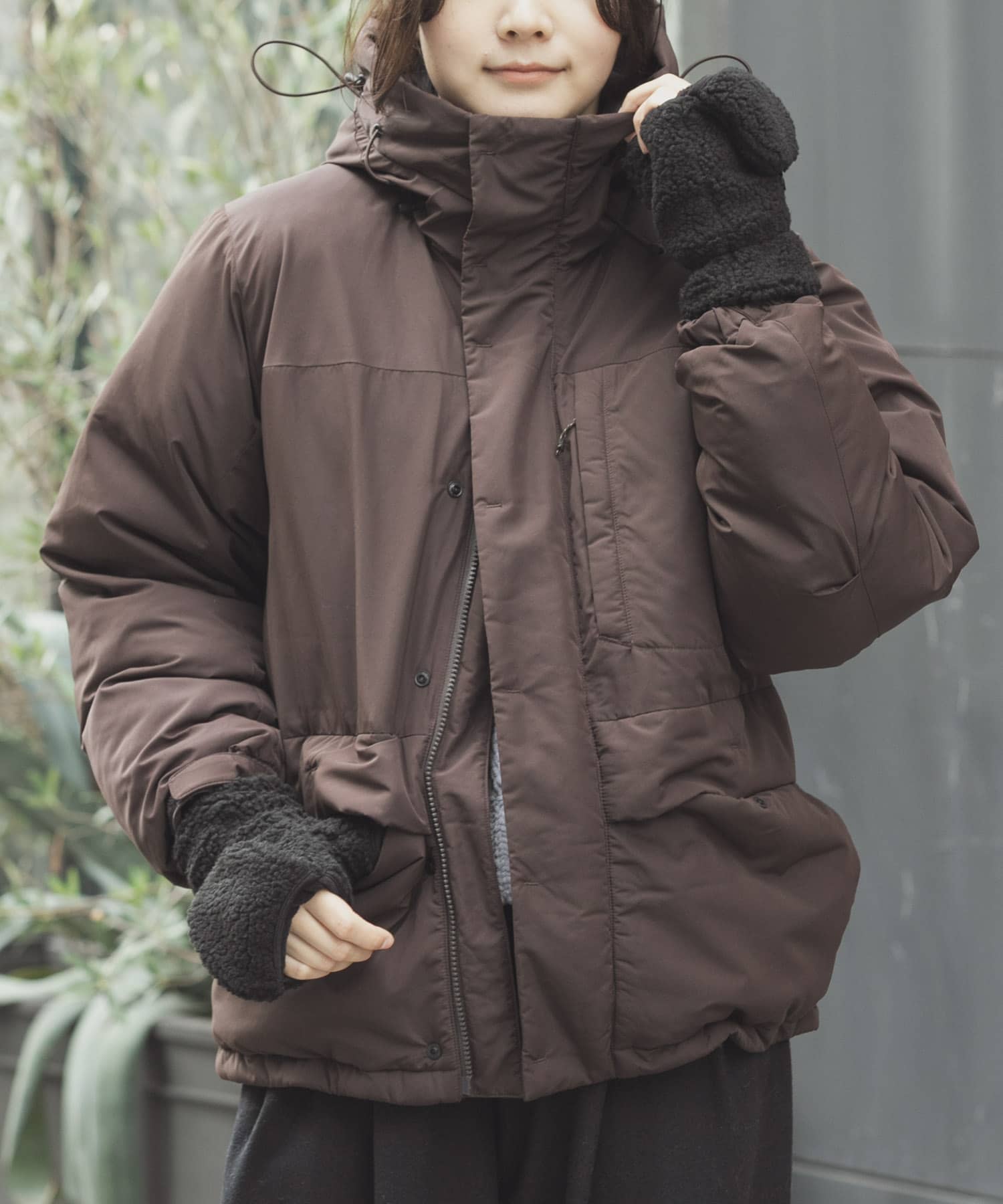 『UR TECH』中綿フードジャケット