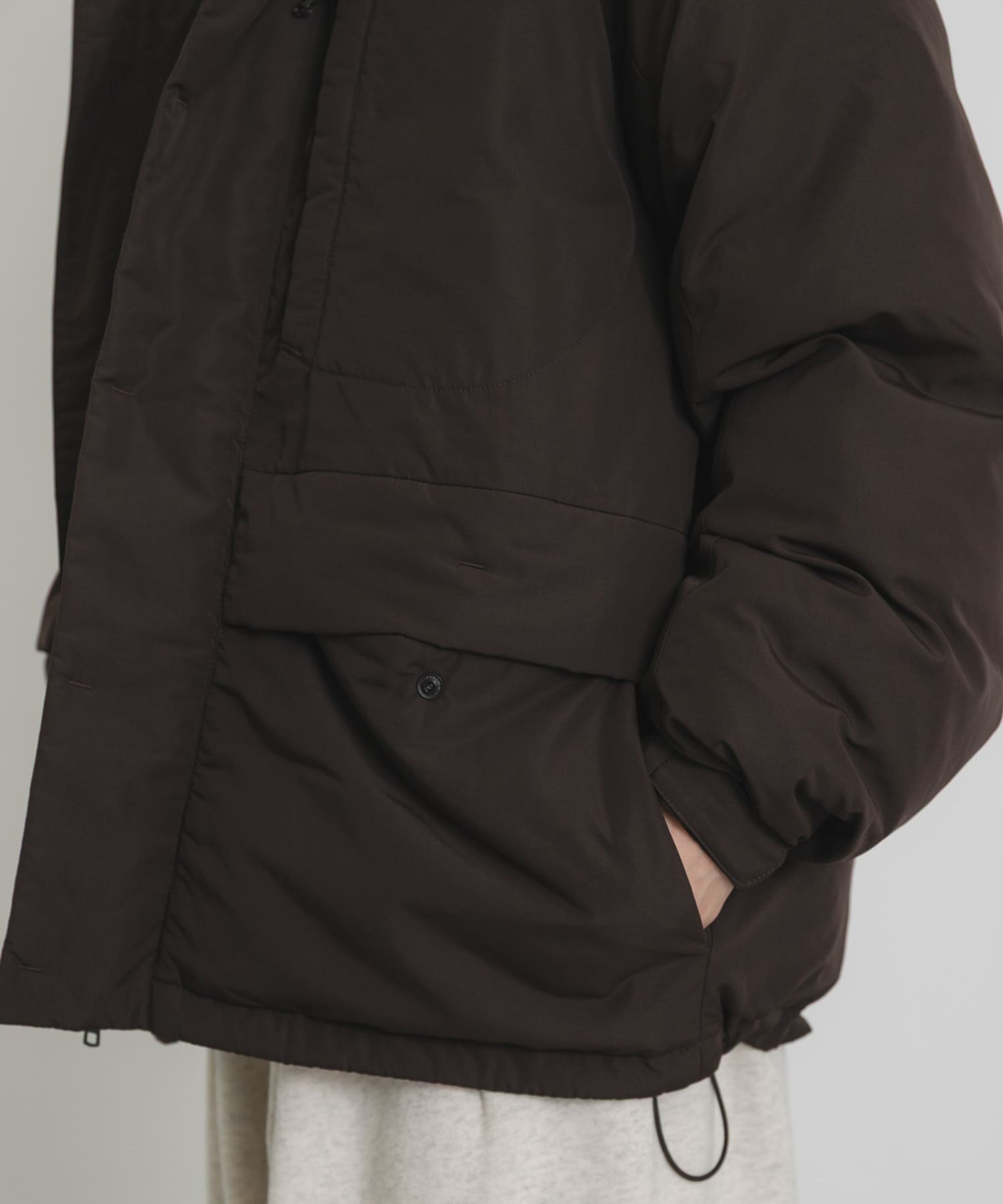 『UR TECH』中綿フードジャケット ダークブラウン one