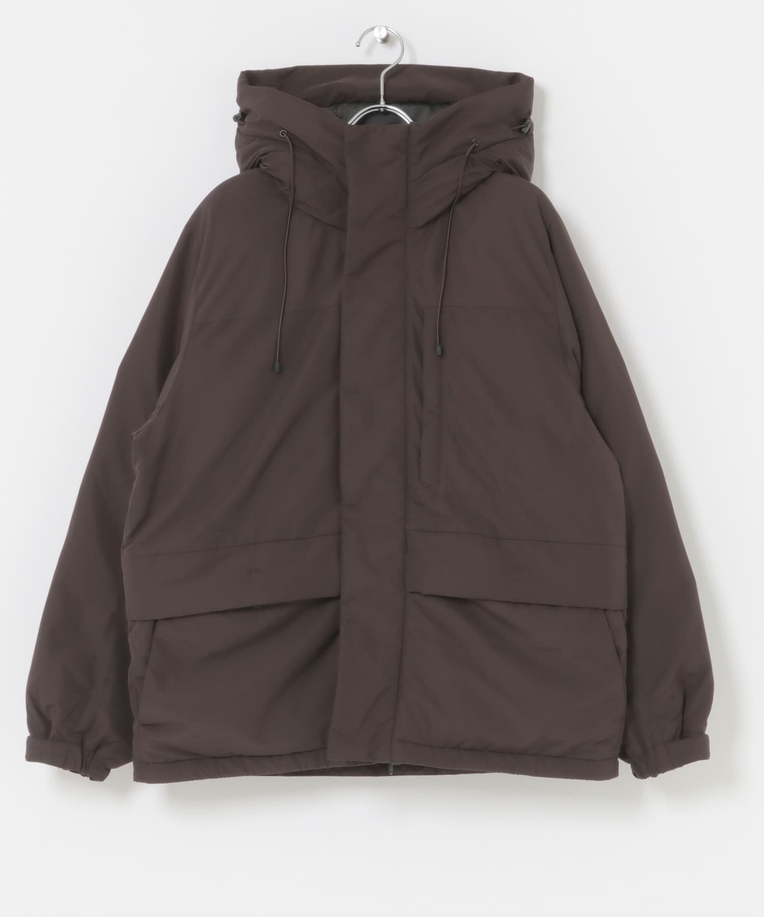 ダークブラウン