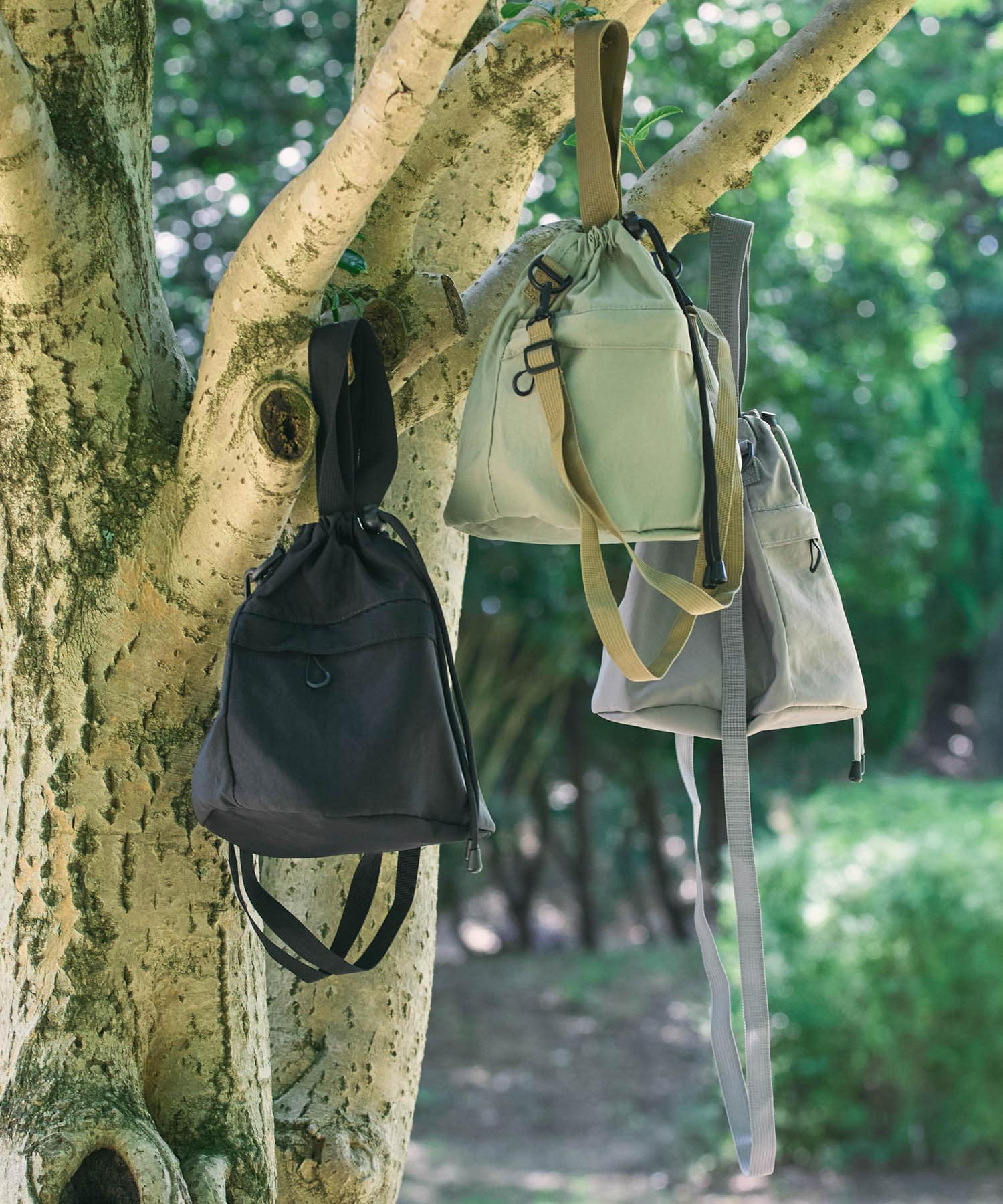 KHAKI