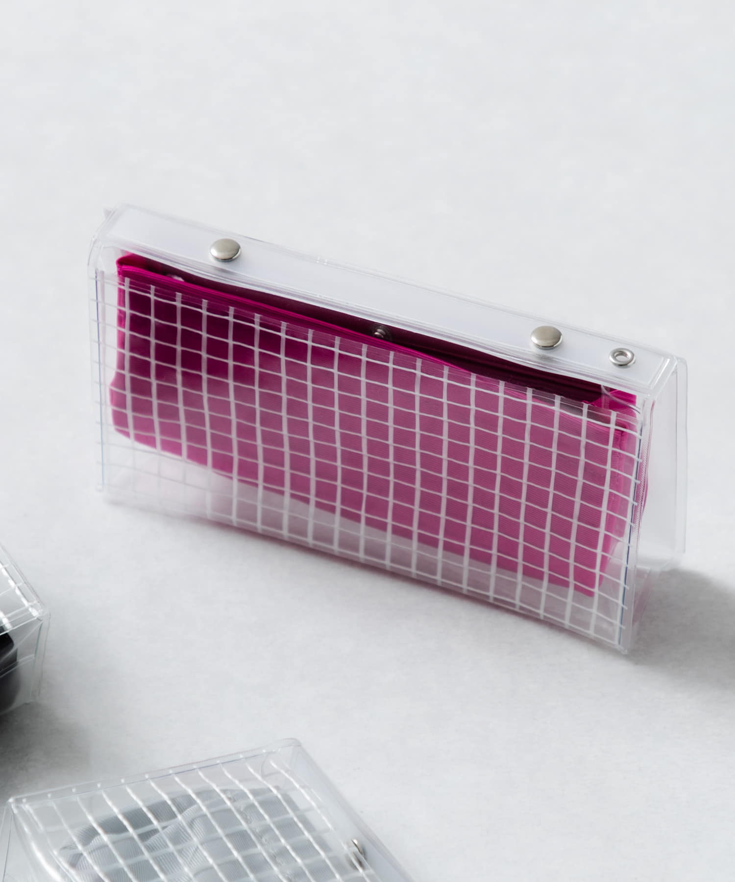 TINY GARDEN PRODUCTS　マルチユーストラベルクリアポーチ PINK One