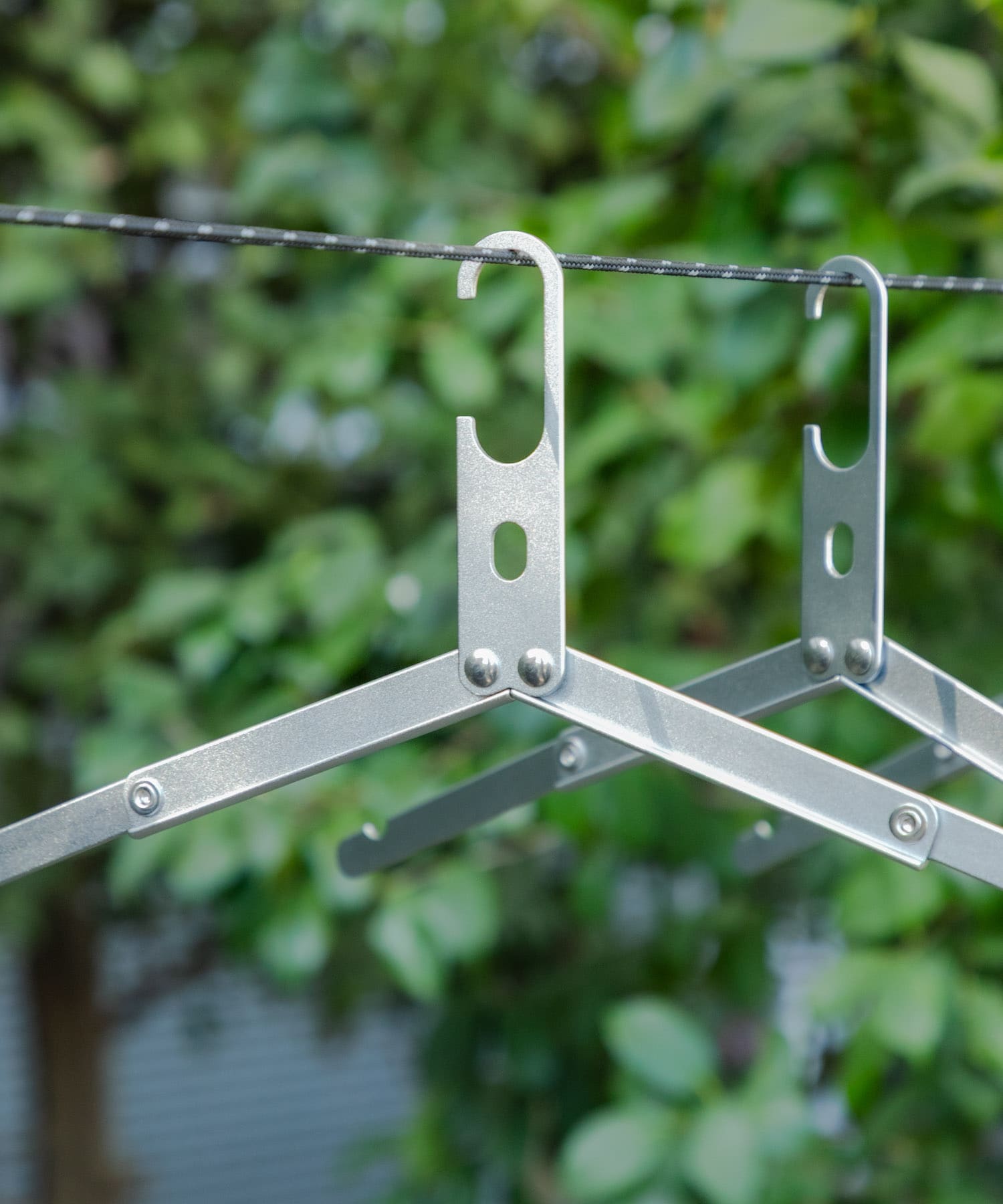 TINY GARDEN PRODUCTS　トラベルフォールディングハンガー 2pcs GRAY One