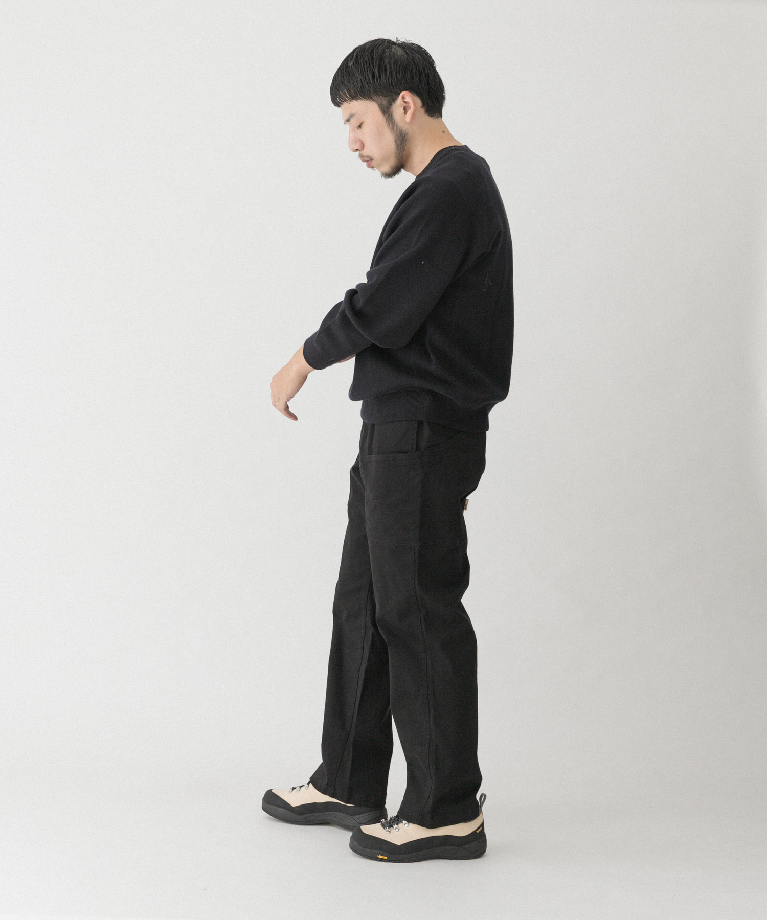 ブラック