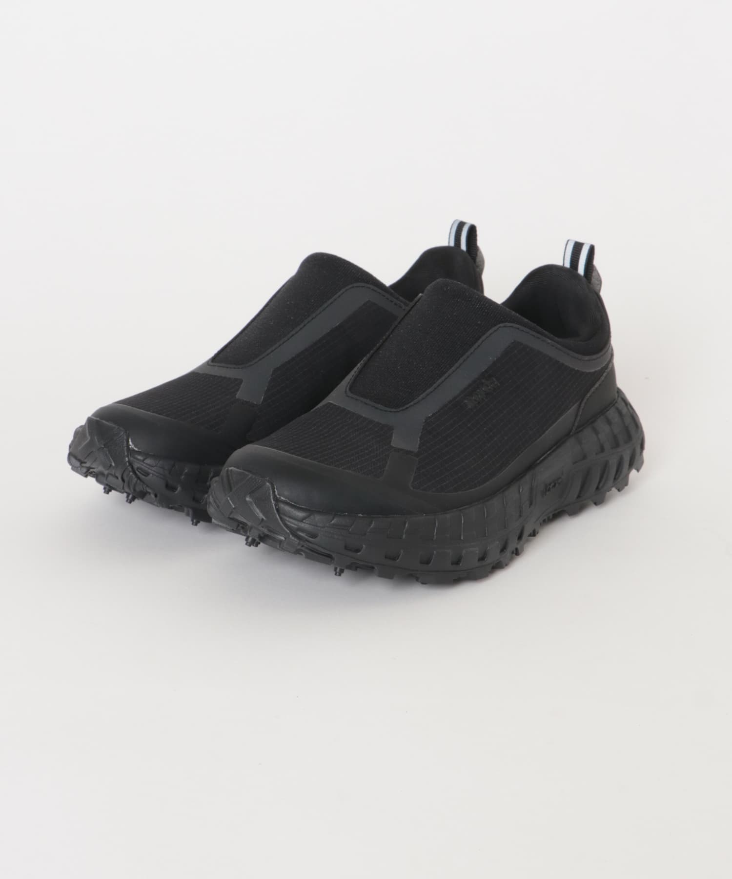 P Black