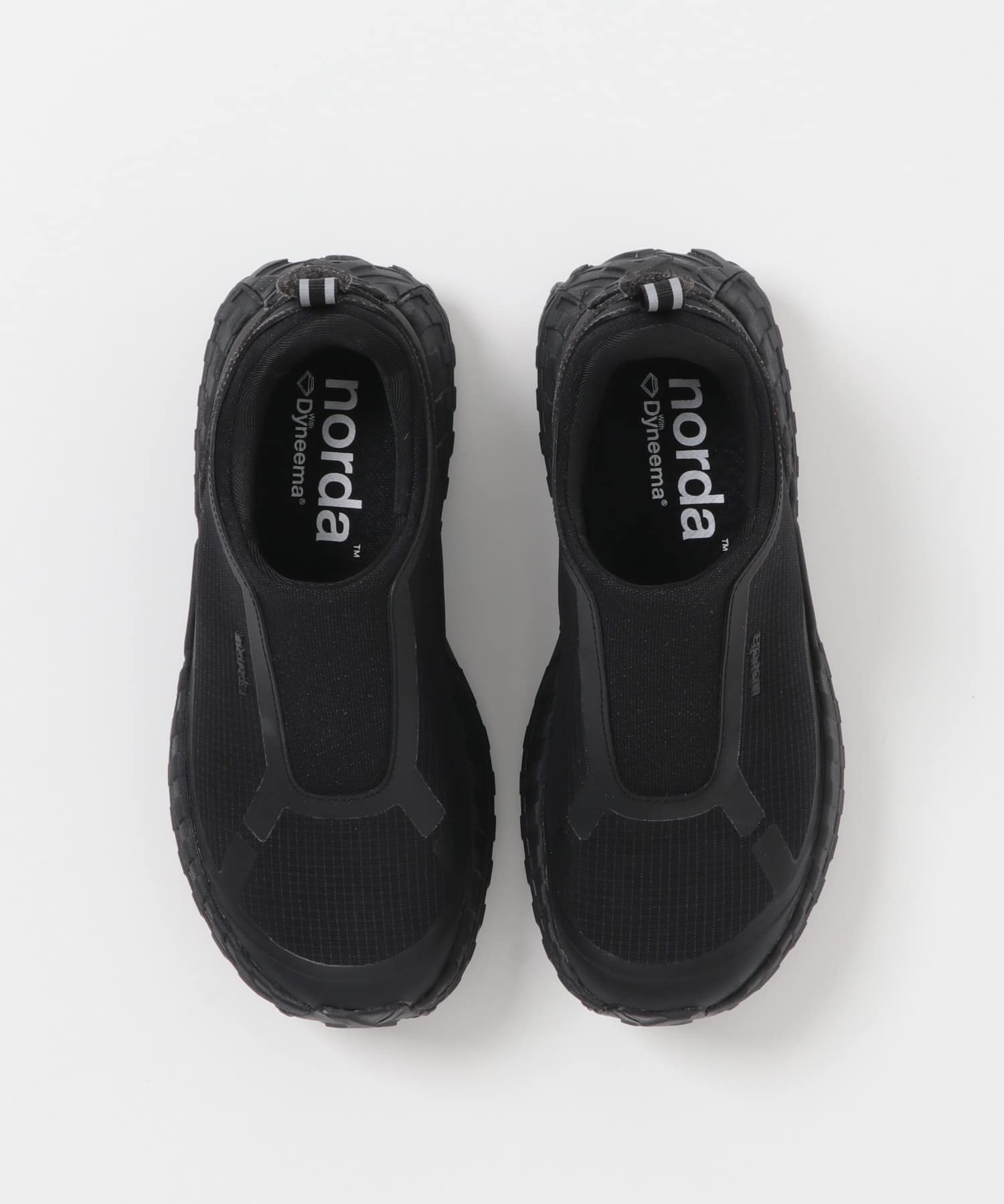 P Black