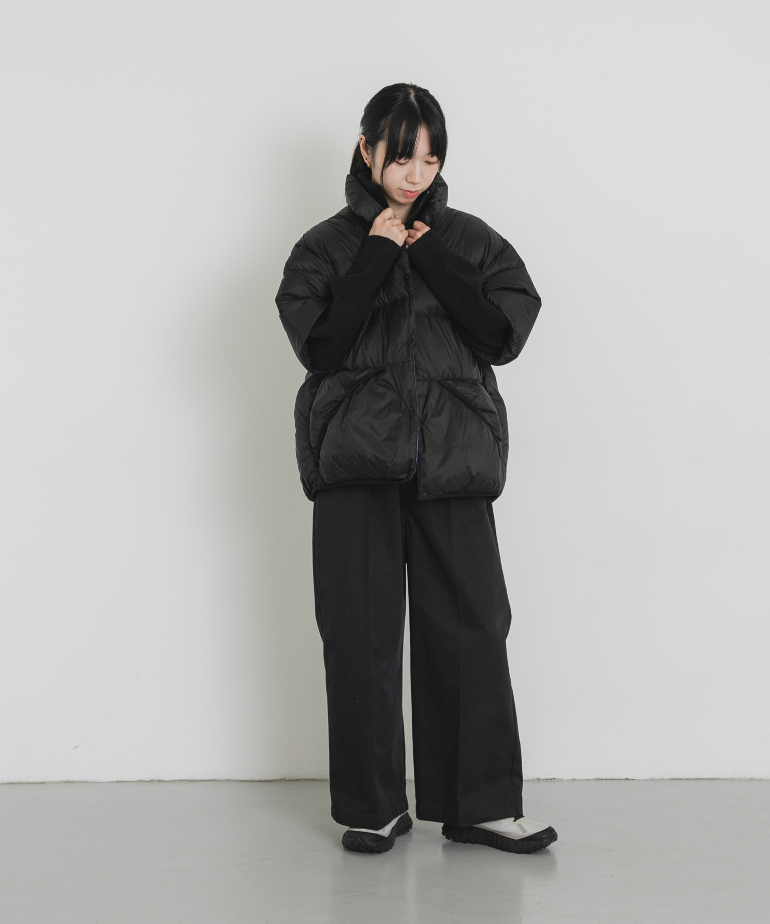 ブラック
