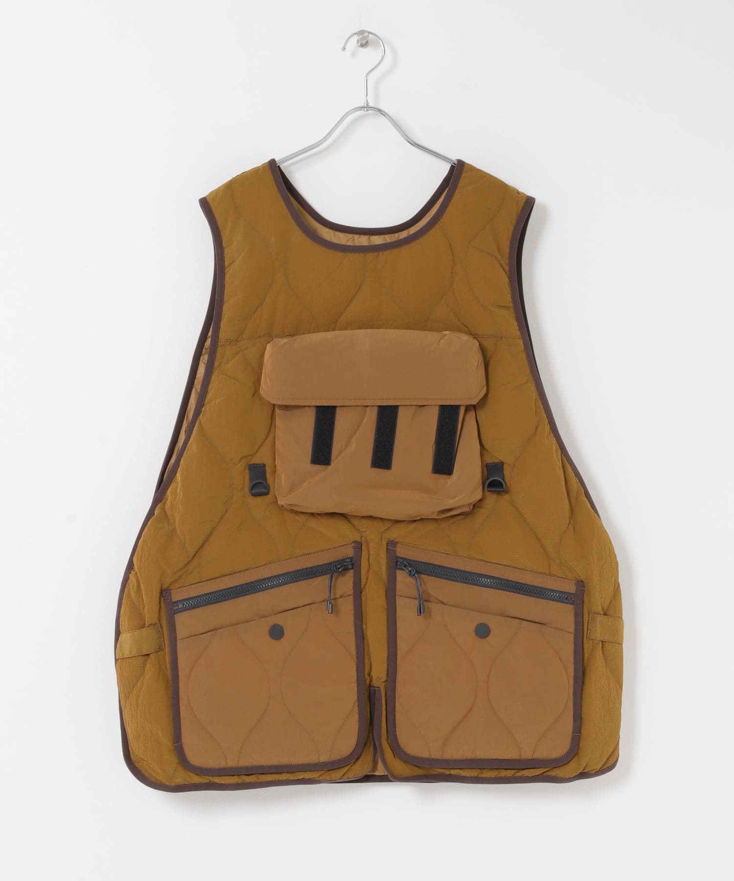 WHITE MOUNTAINEERING　QUILTING DOWN VEST