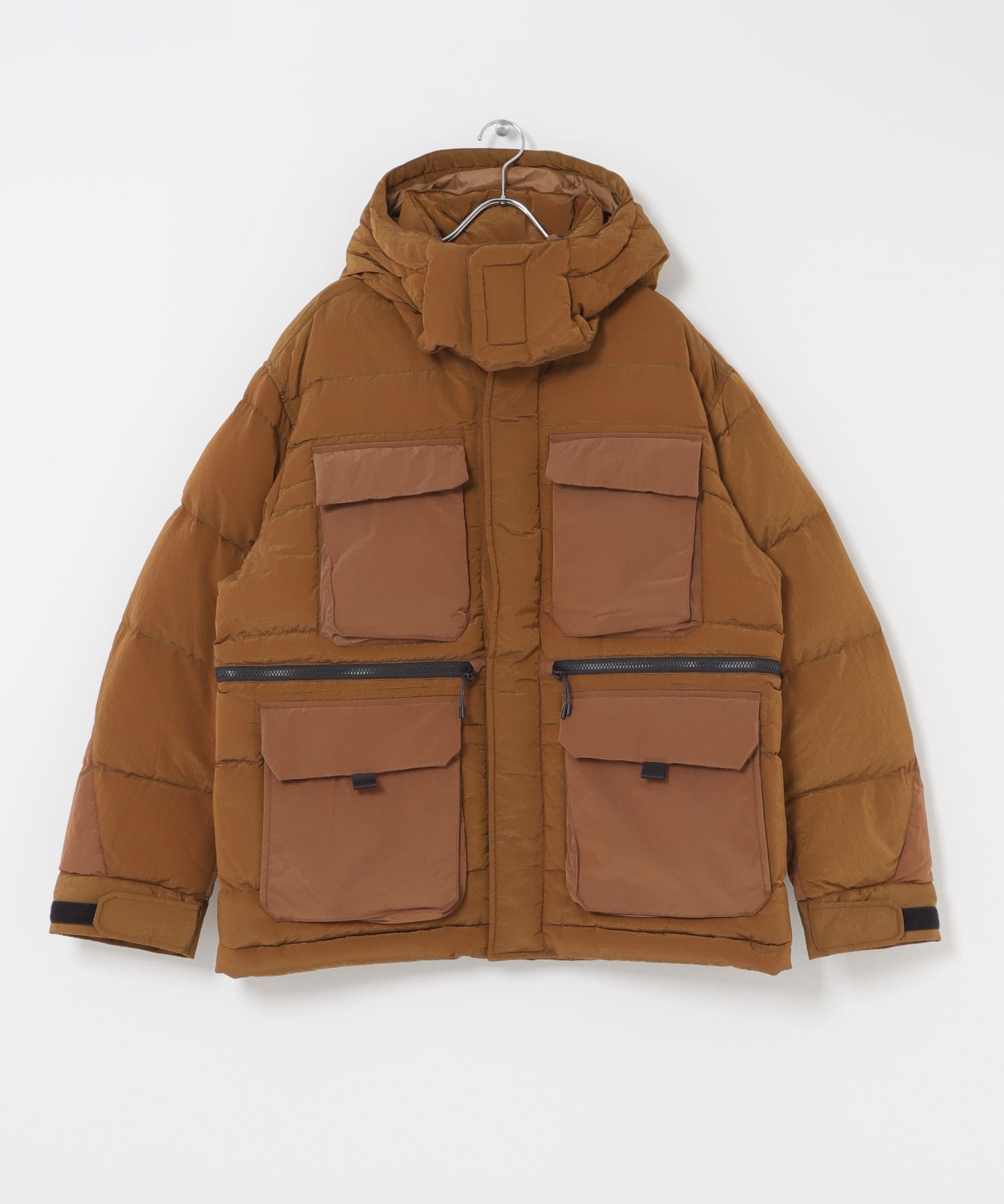 WHITE MOUNTAINEERING　RIPSTOP DOWN JACKET