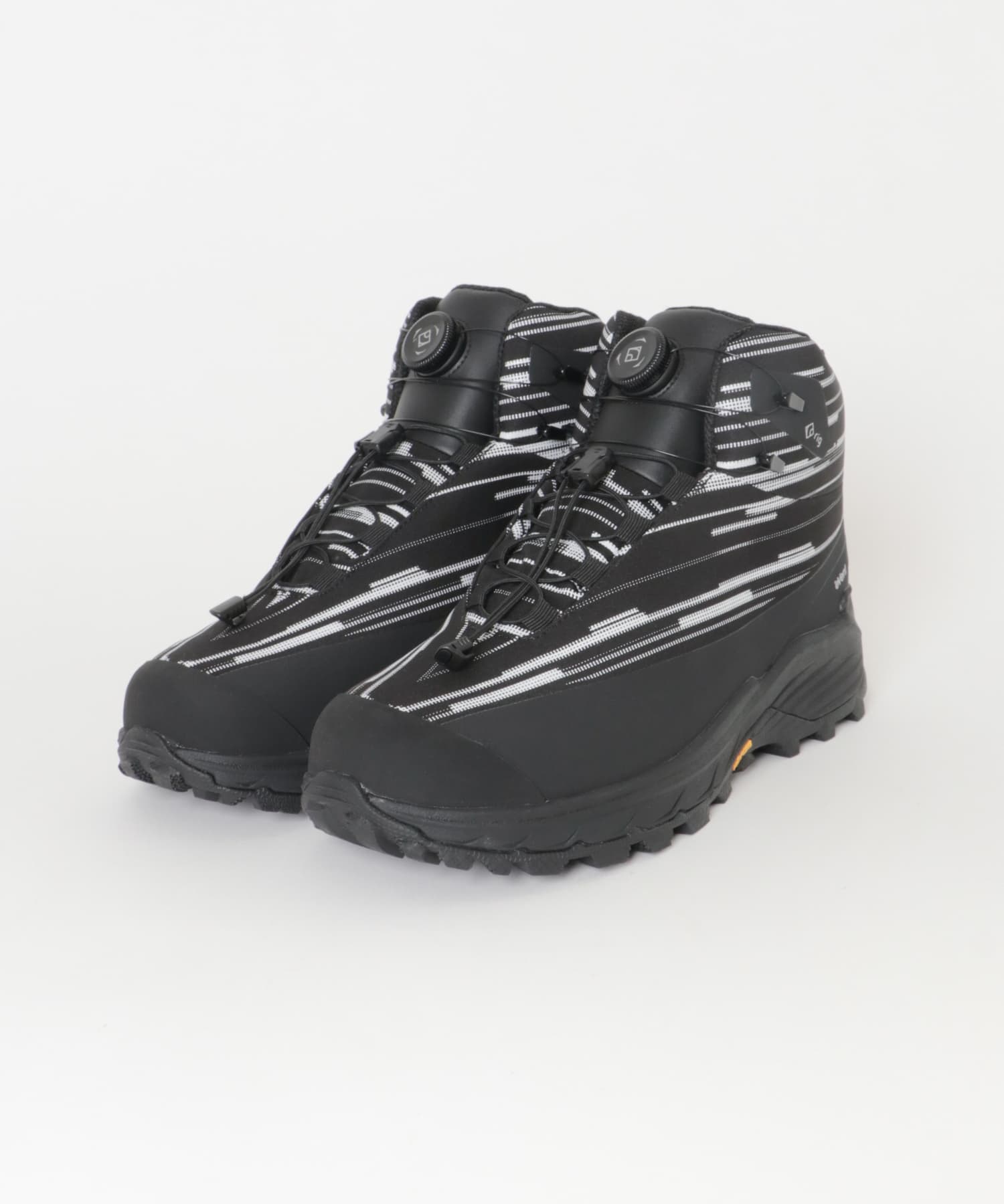 WHITE MOUNTAINEERING　tembea