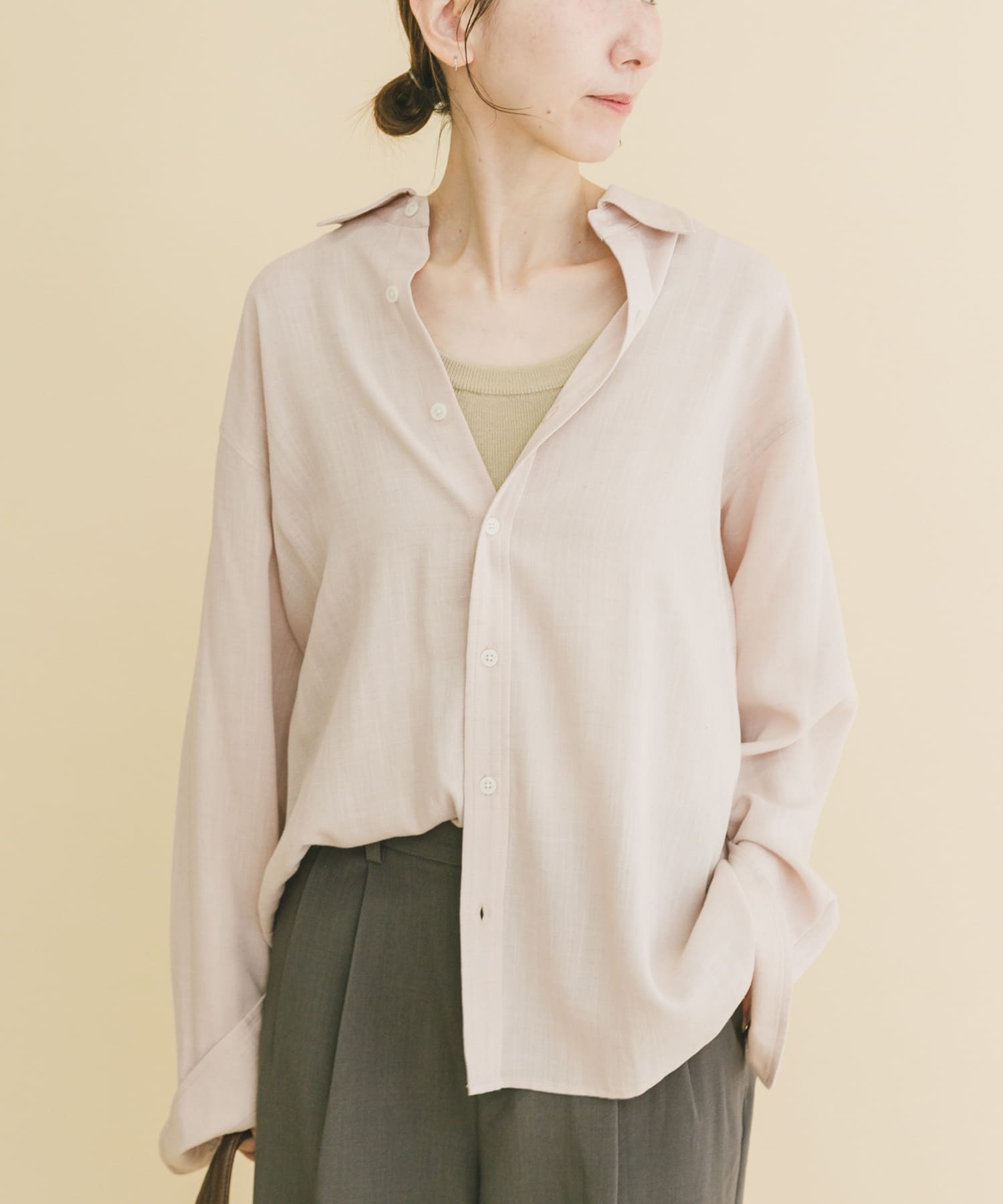 SMOKY PINK