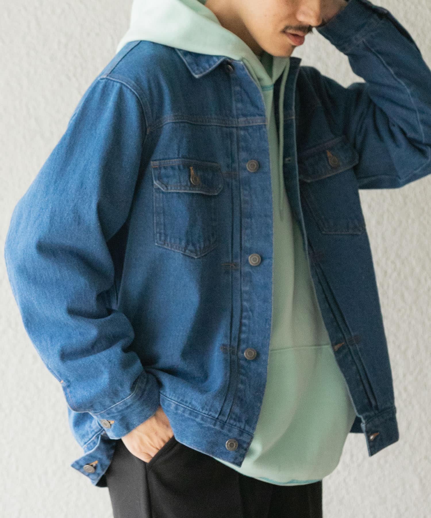 BLU