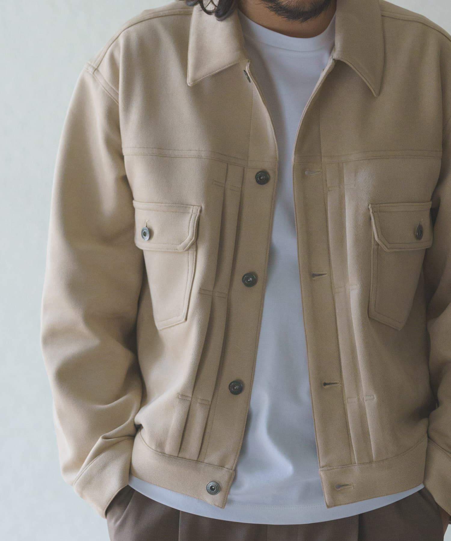L.BEIGE