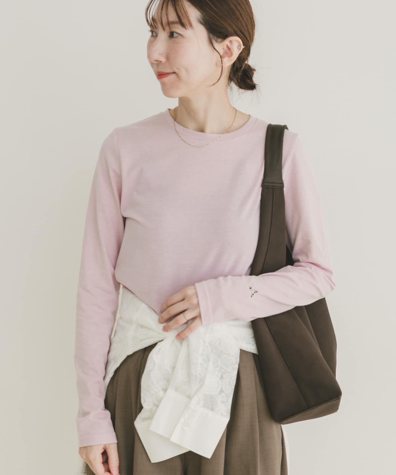 ワンポイント刺シュウロンTシャツ