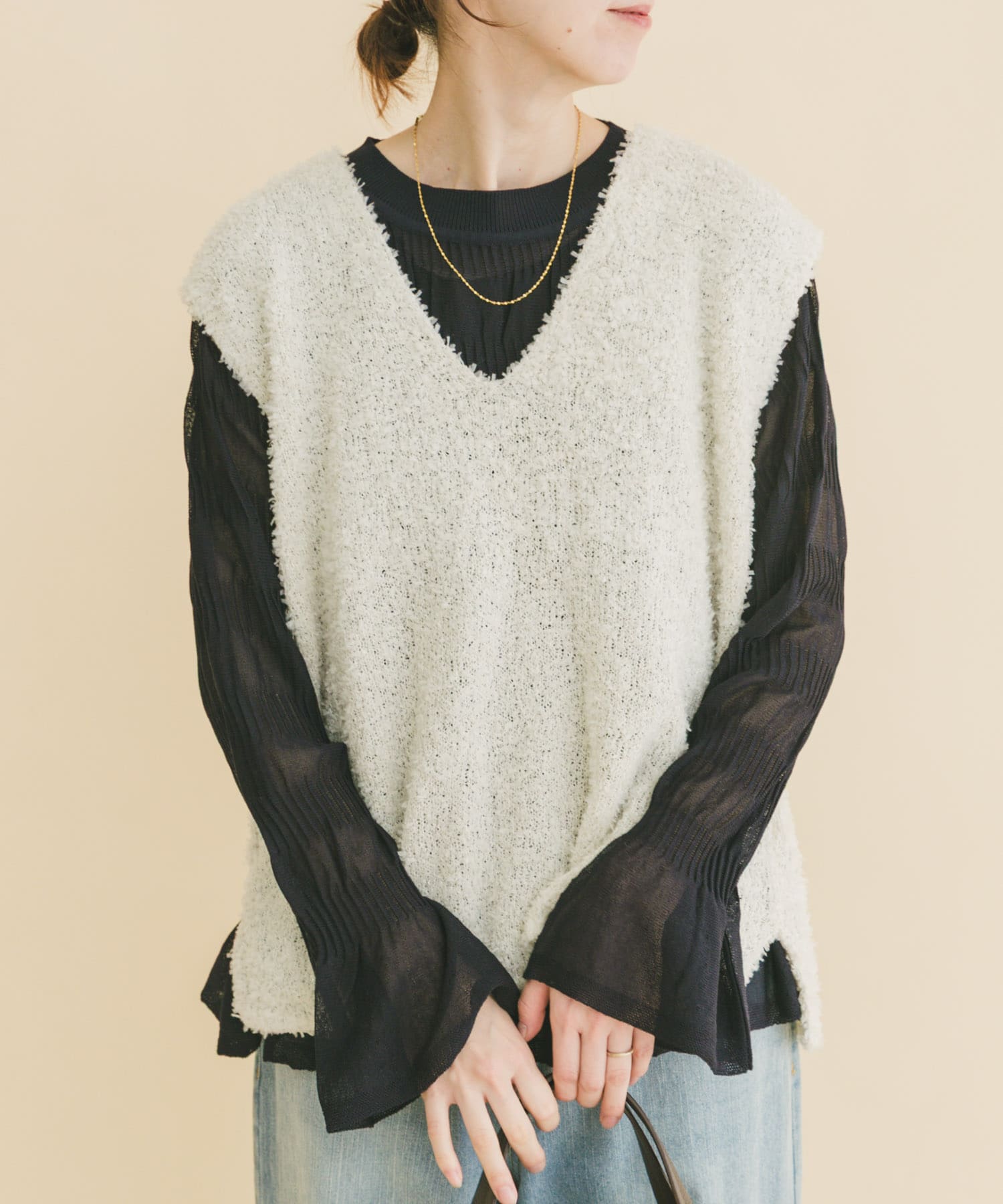 リボンヤーンベスト