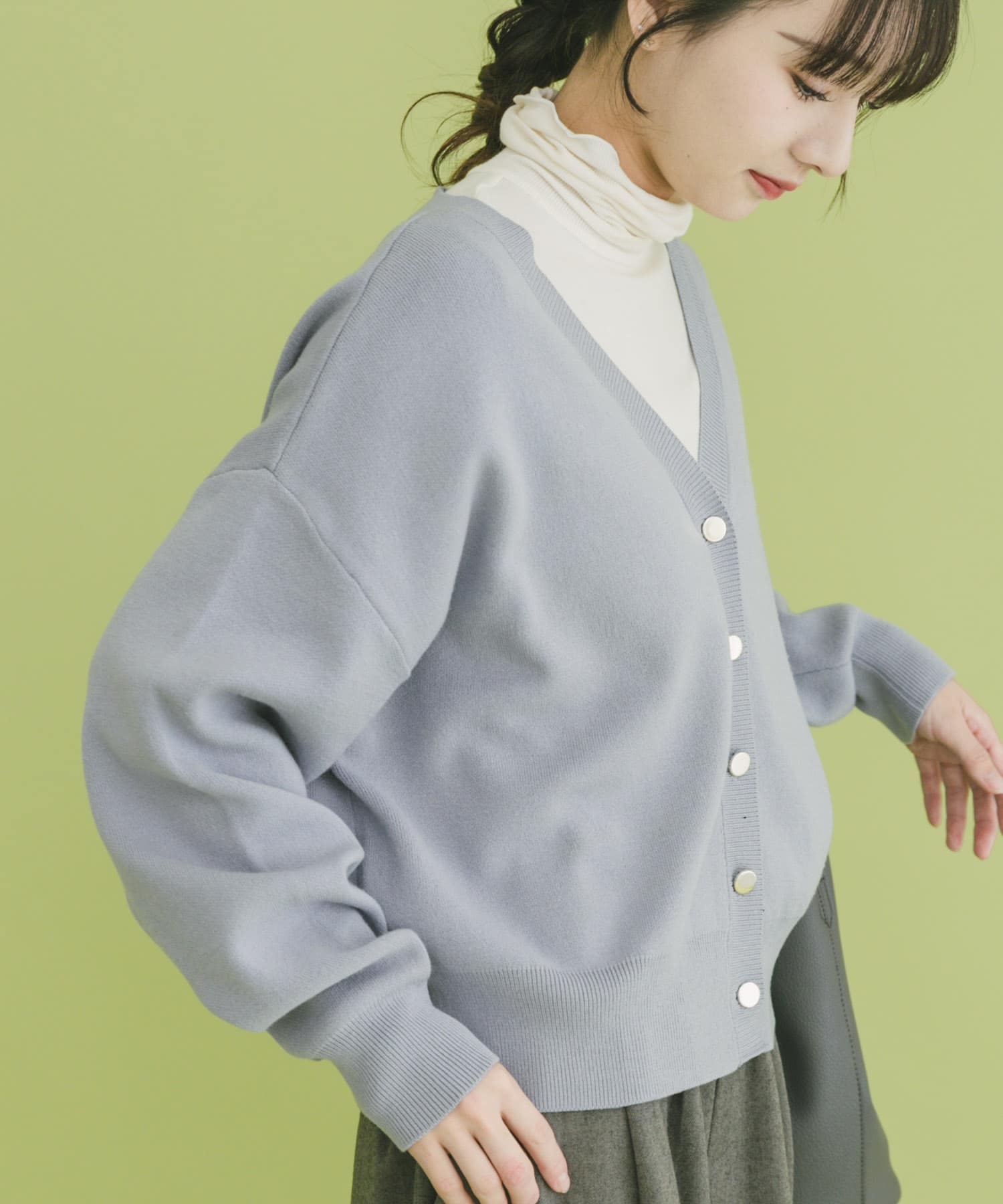 スウェットライクVネックカーデ