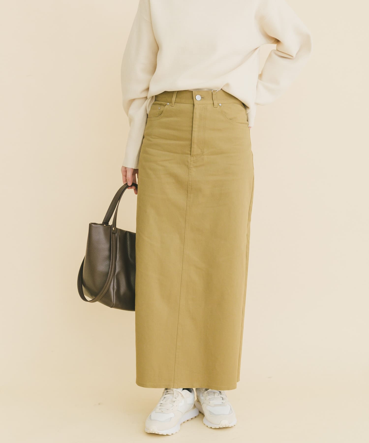 ストレッチチノスカート