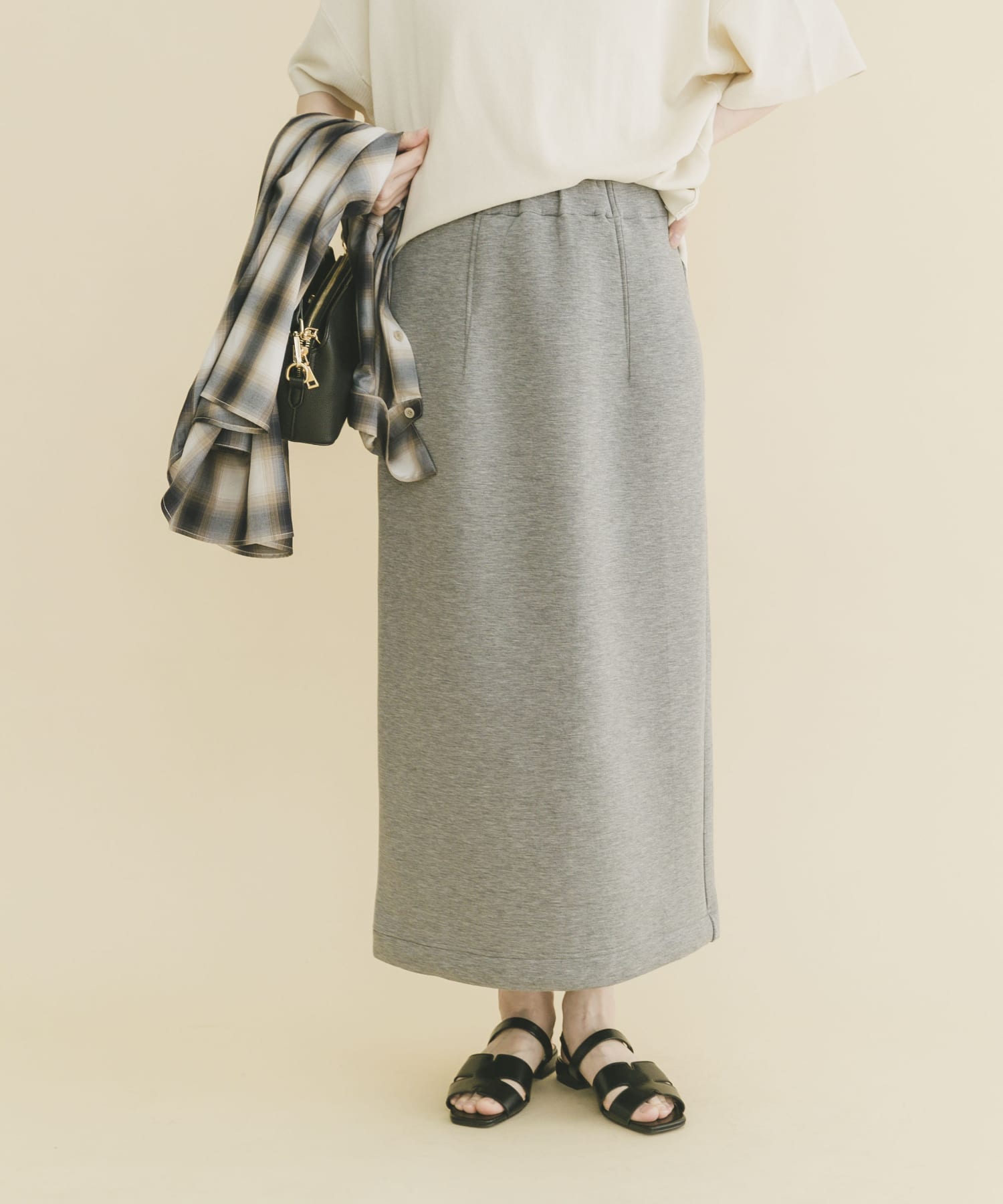 ダンボールタイトスカート