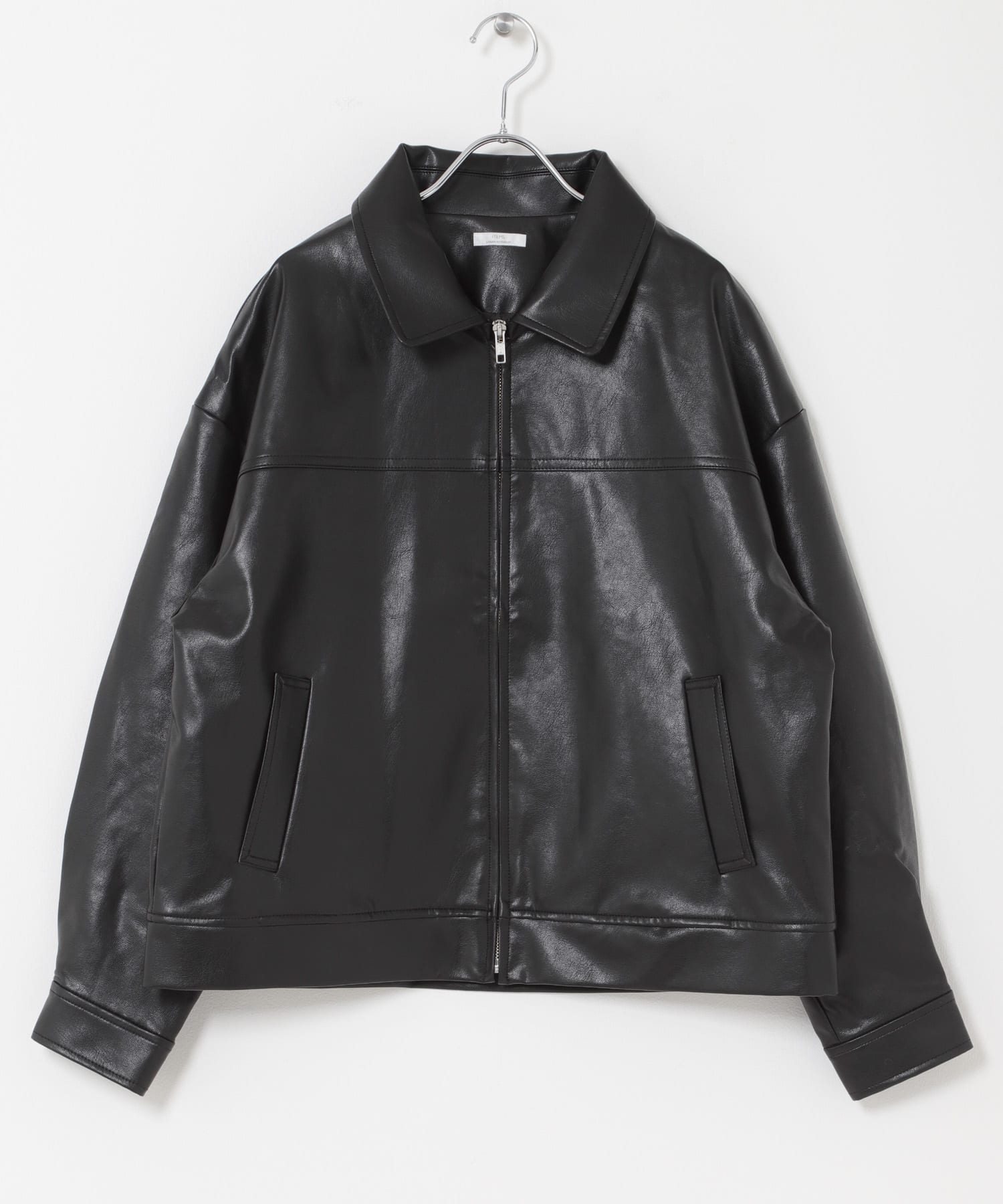 フェイクレザーZIPUPブルゾン BLK Free
