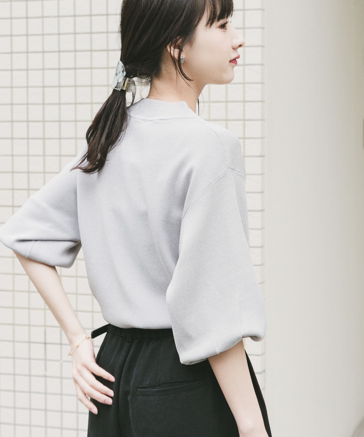 ソウバリボリュームスリーブニット