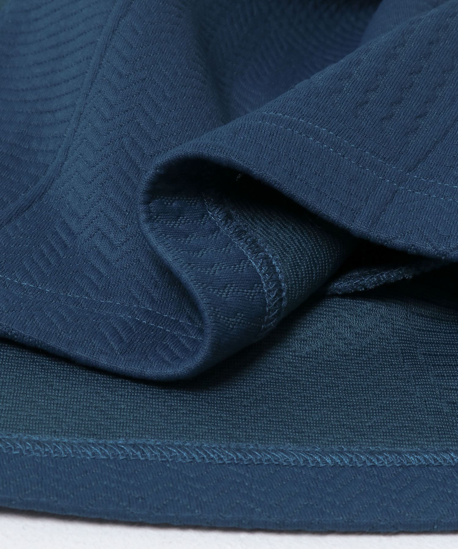 D.BLU