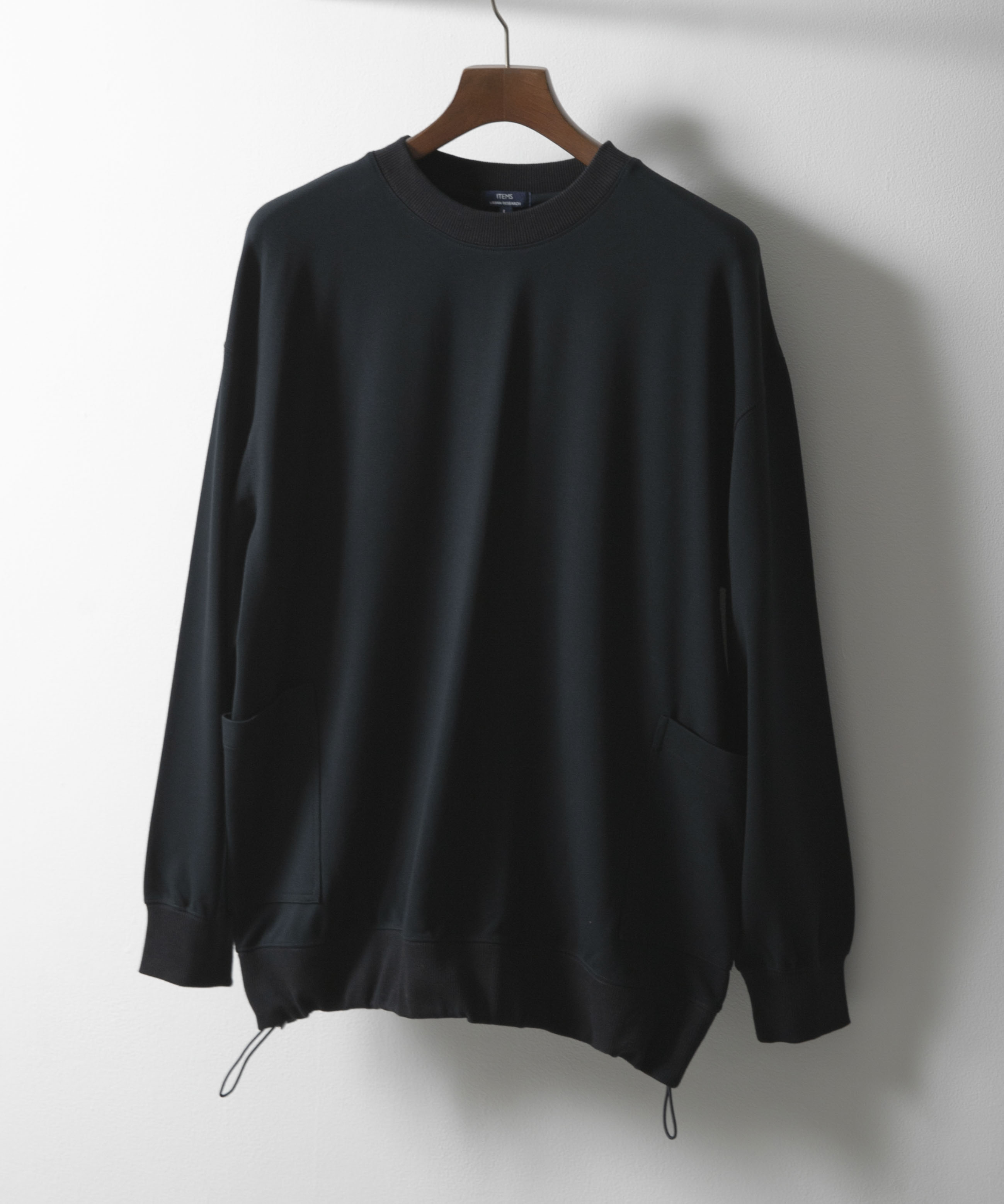 サイドストレージ長袖ポンチTops