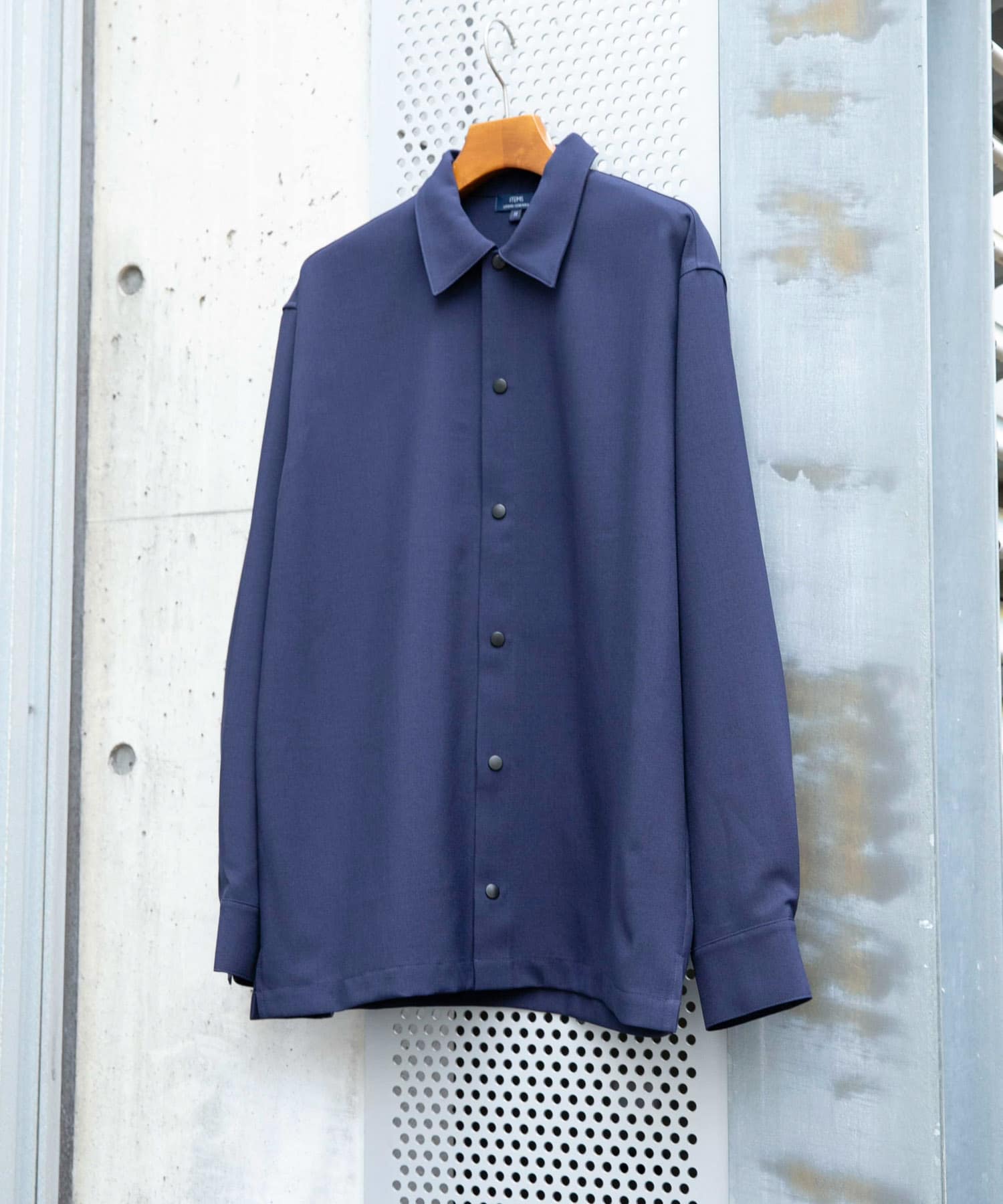 2wayストレッチロングスリーブスナップシャツ(M NVY): トップス｜URBAN