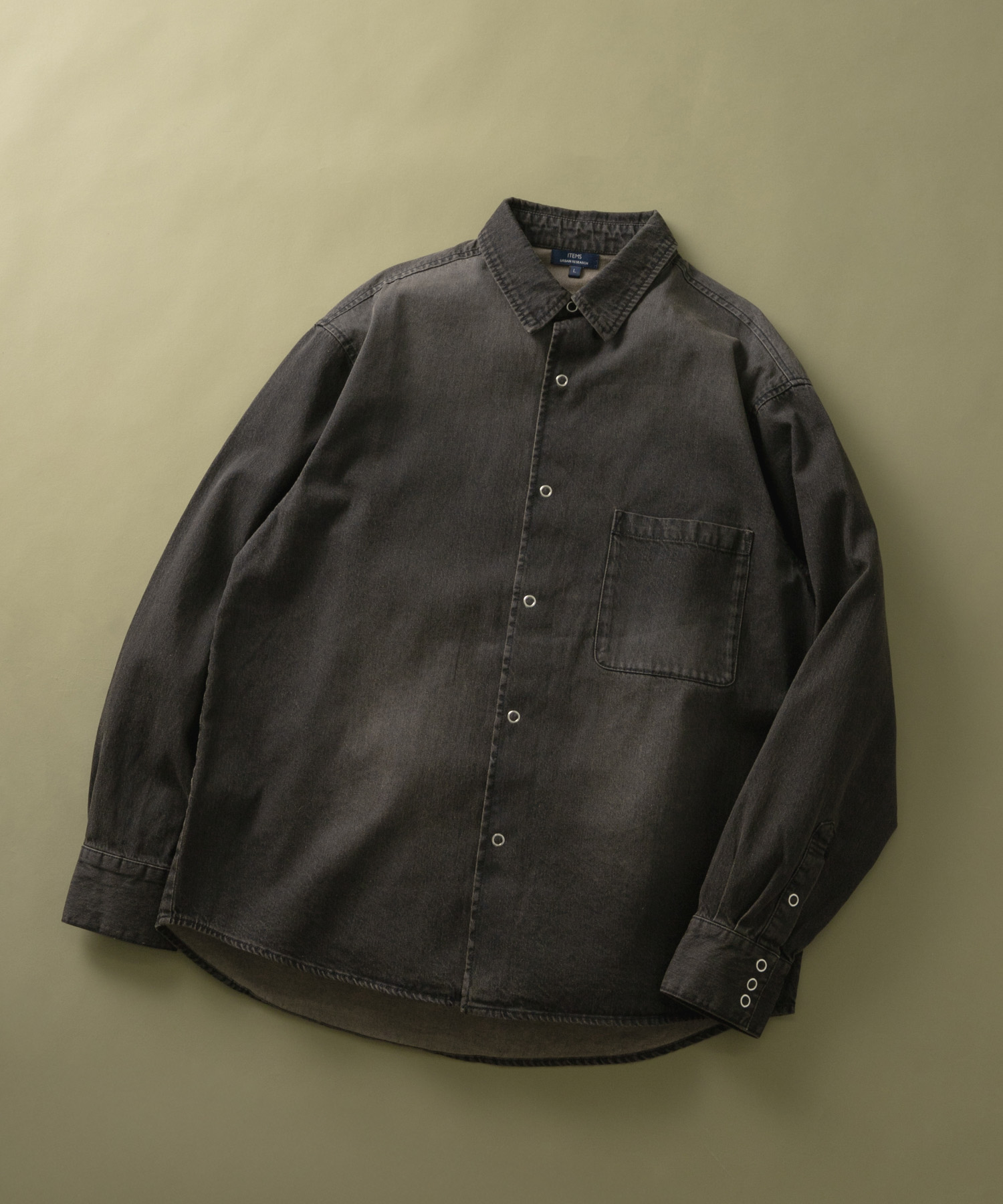 フェードデニム リングドットボタンシャツ