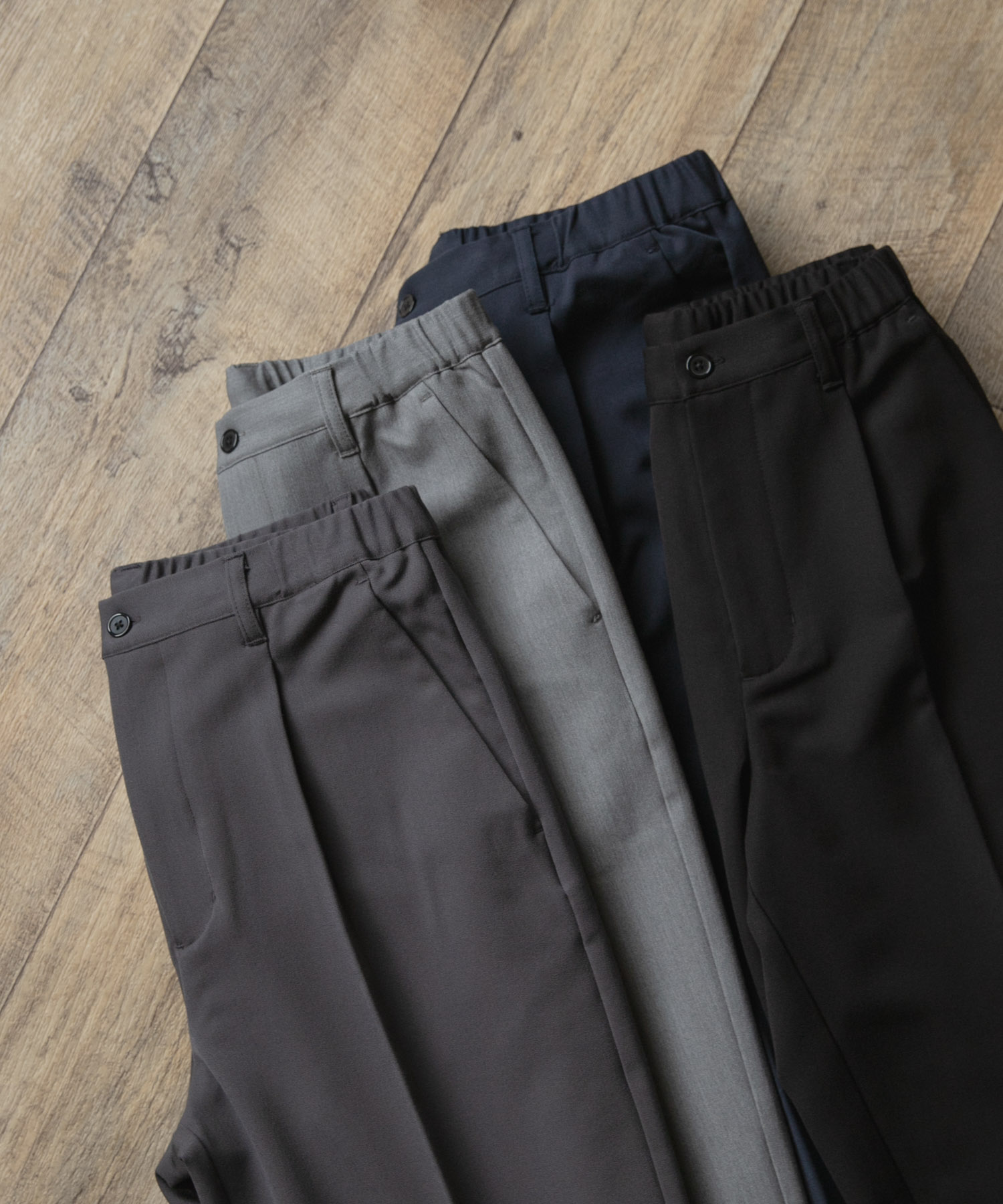 Every Day TRテーパードスラックス D.GRY S