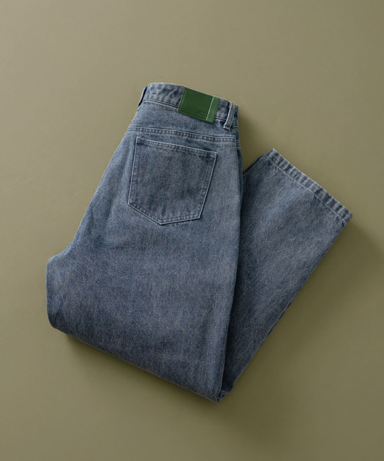 Dusty Wide Tapered Jeans