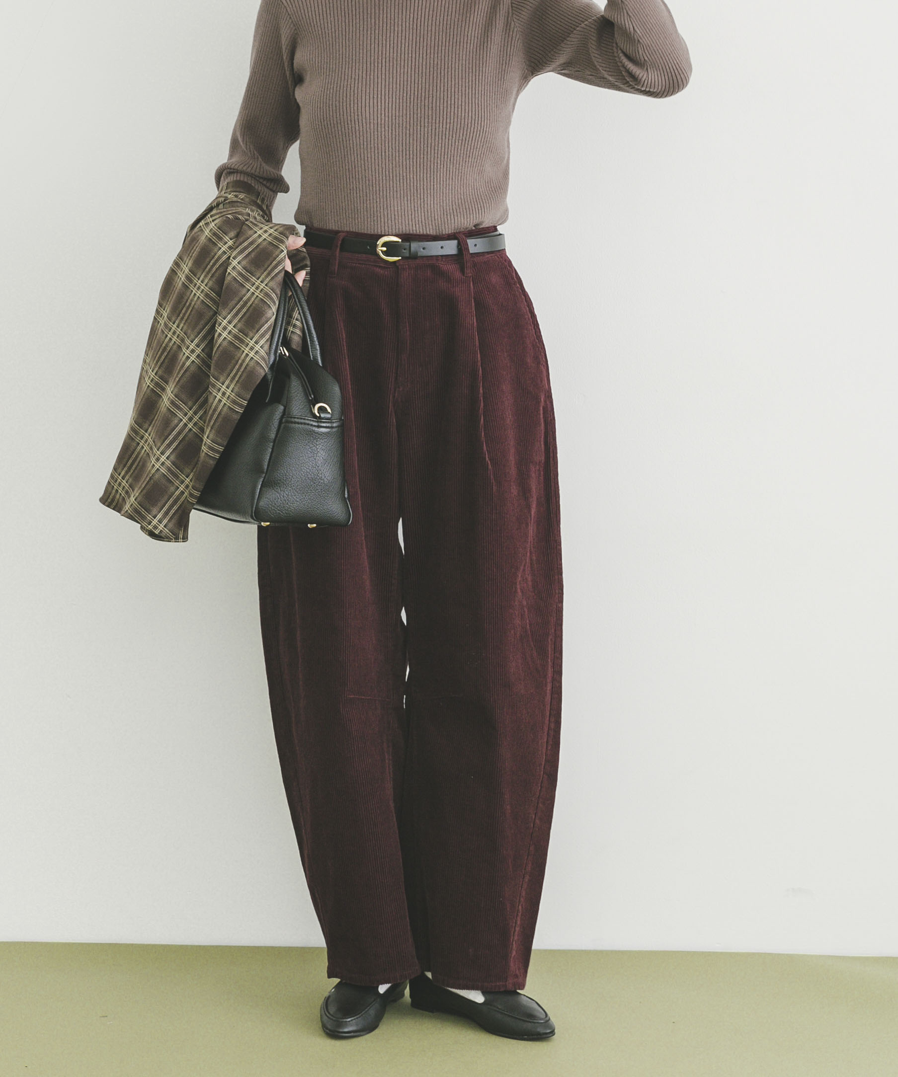 コーデュロイバレルパンツ