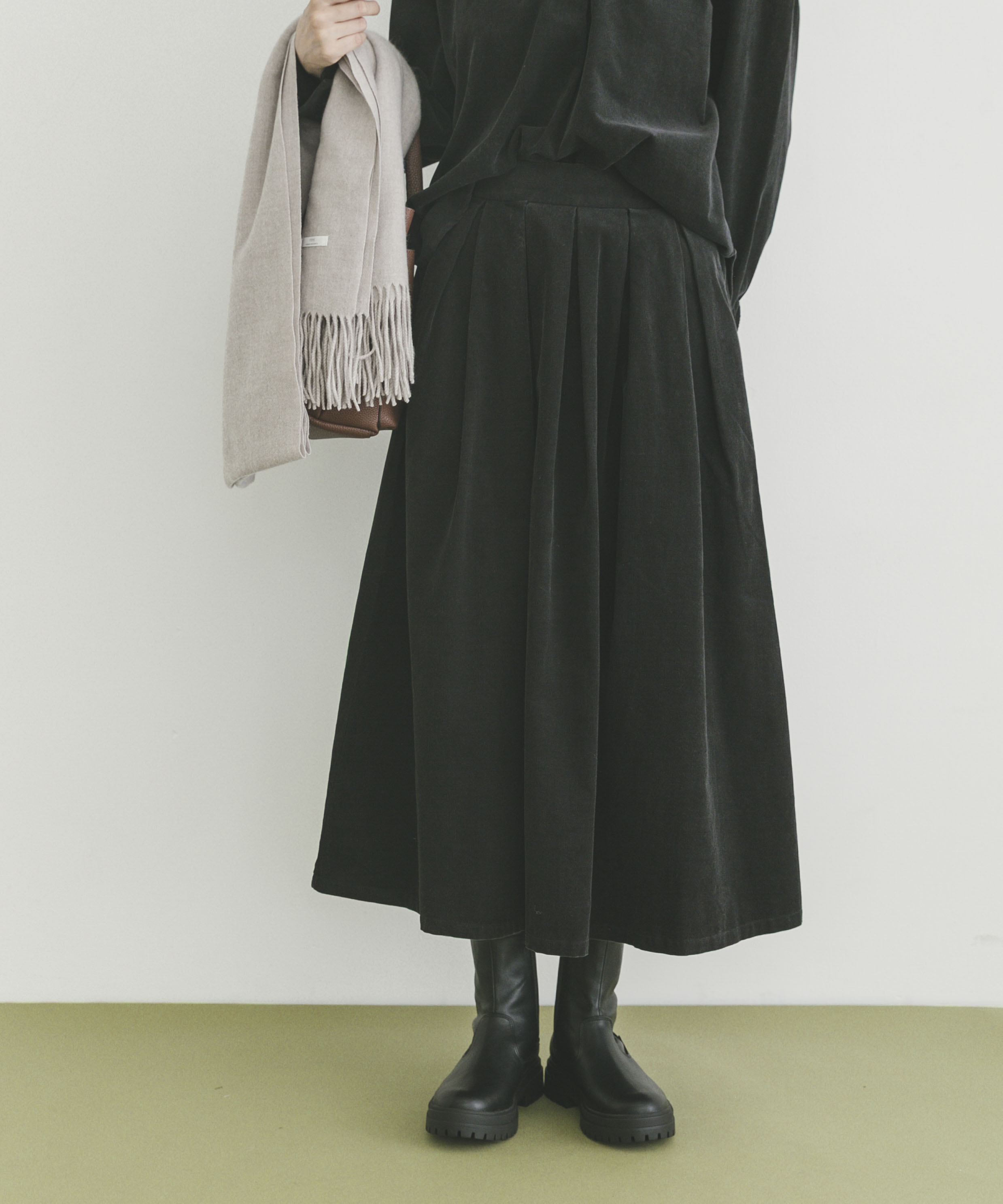 Souplement Croduroy Skirt