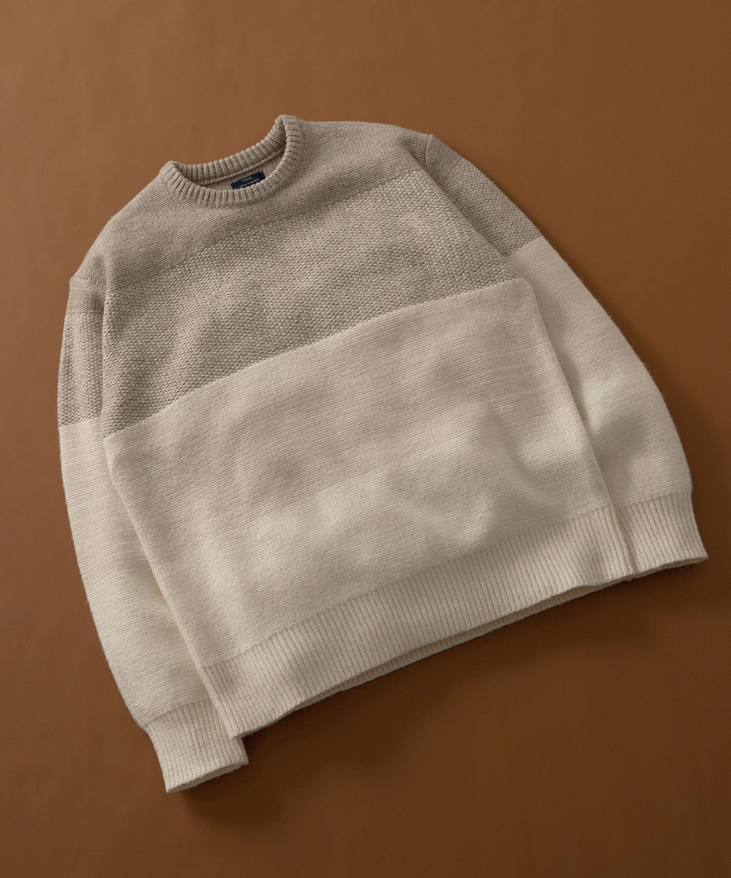 リサイクルヤーン グラデーションニット