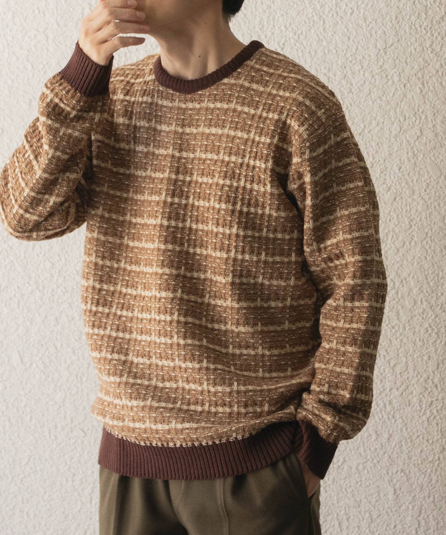 ツイードライククルーネックニット