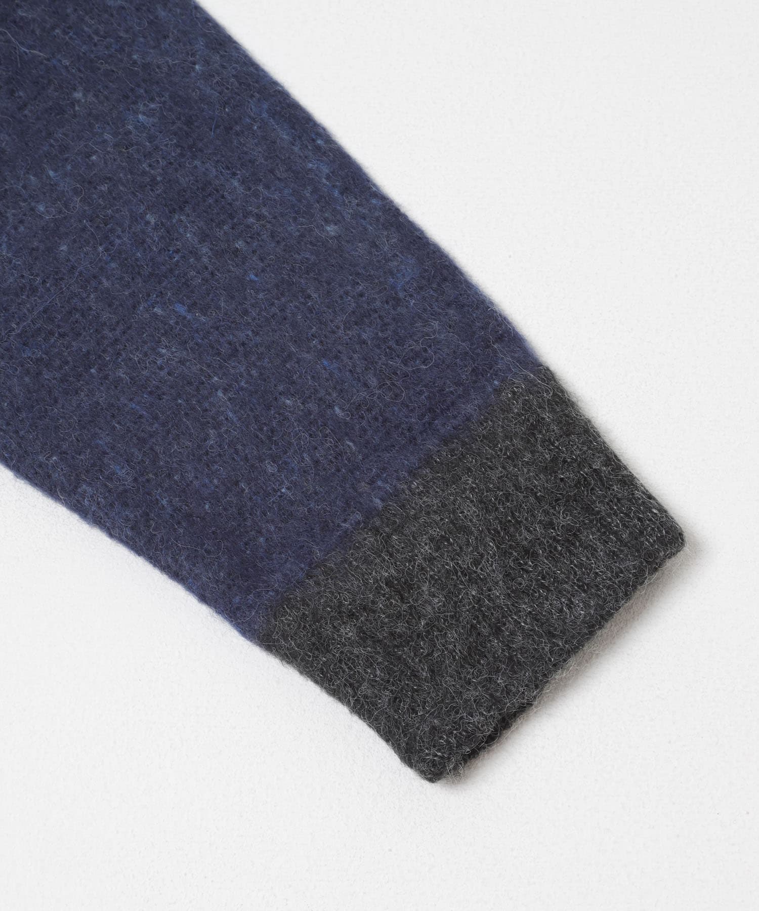 モヘヤタッチカモフラリラックスニット BLU M