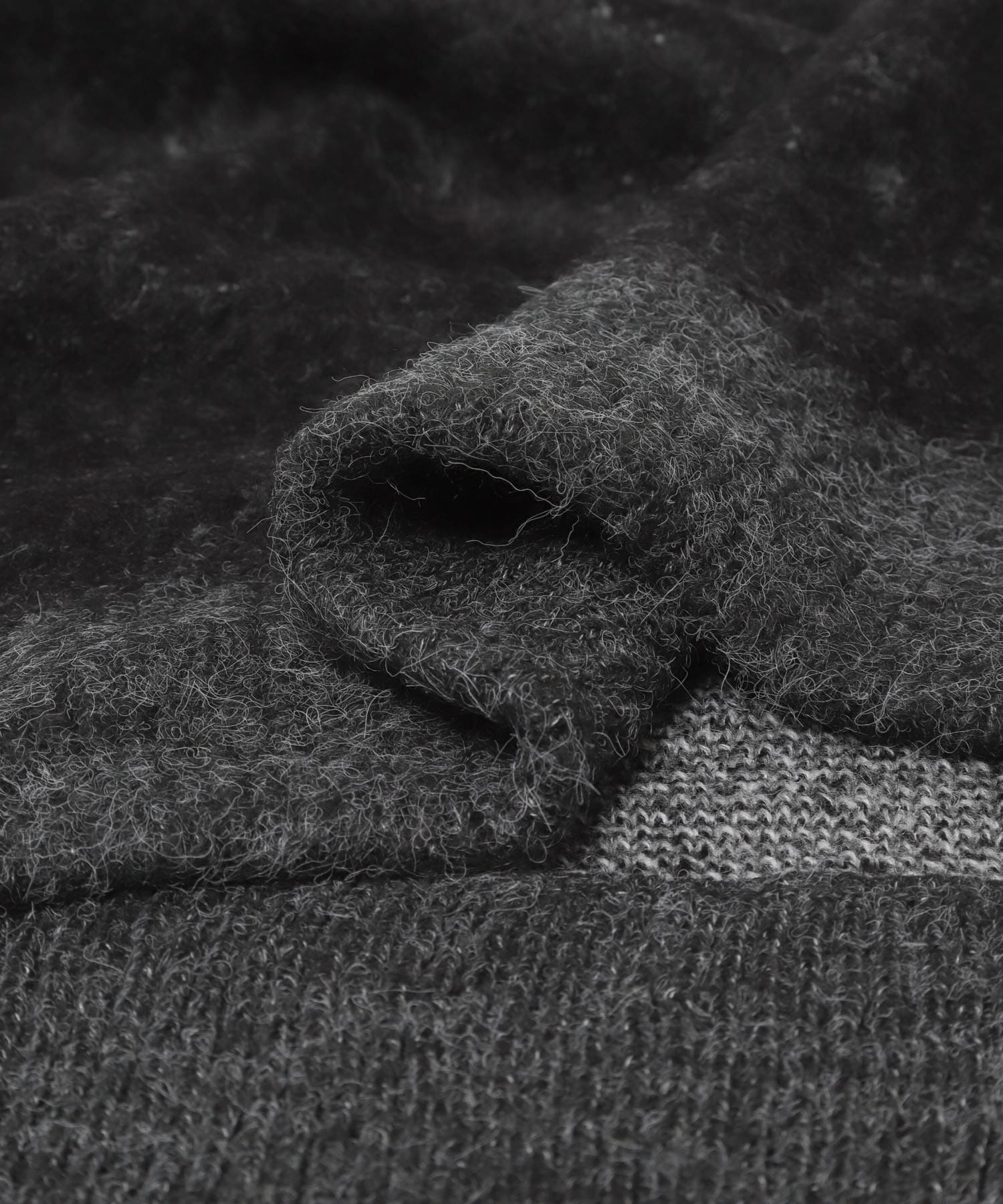 モヘヤタッチカモフラリラックスニット BLK M