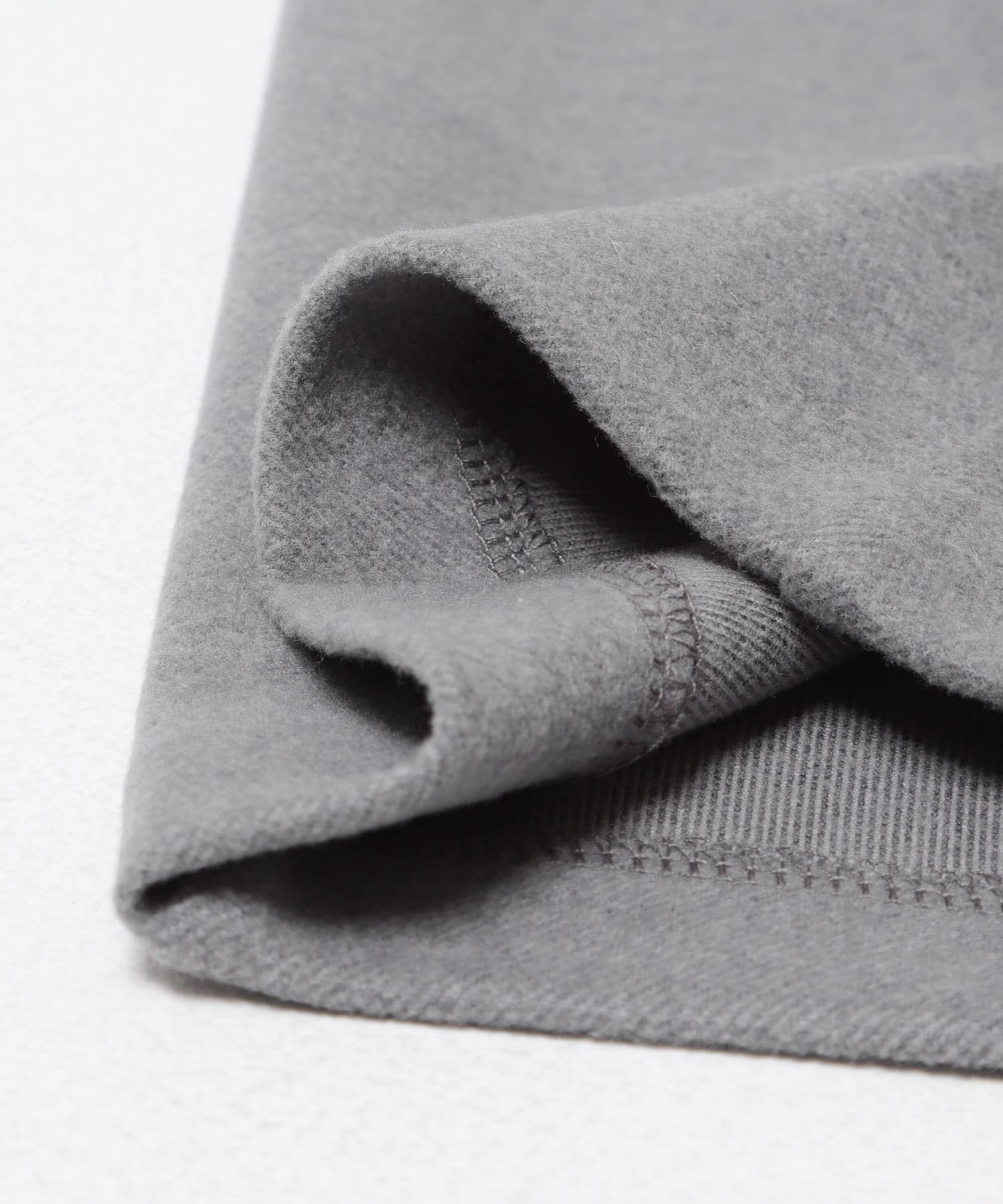 発熱機能 センタープレス スラックス GRY M