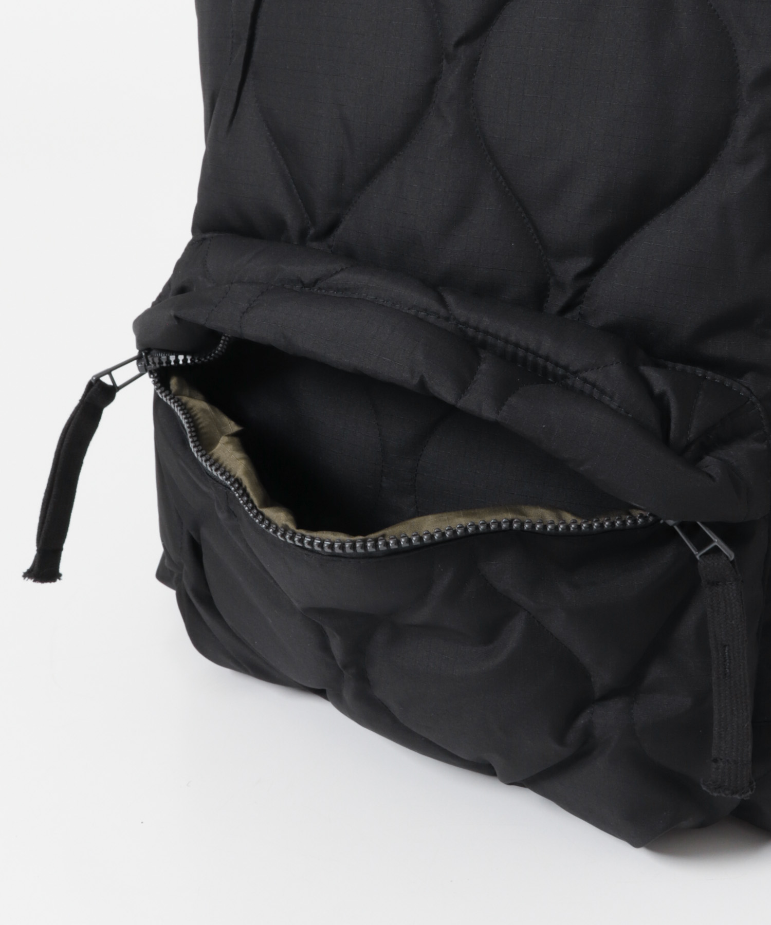 TAION　Military Down Back Pack BLK -