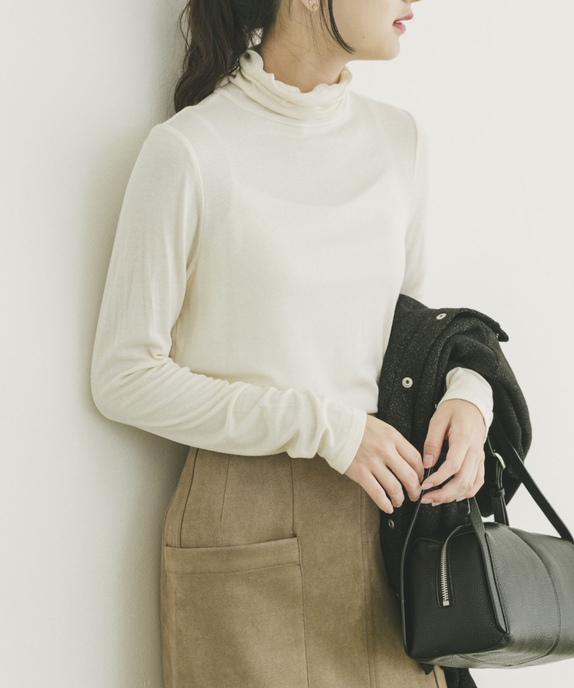 リブタートルネックカットソー