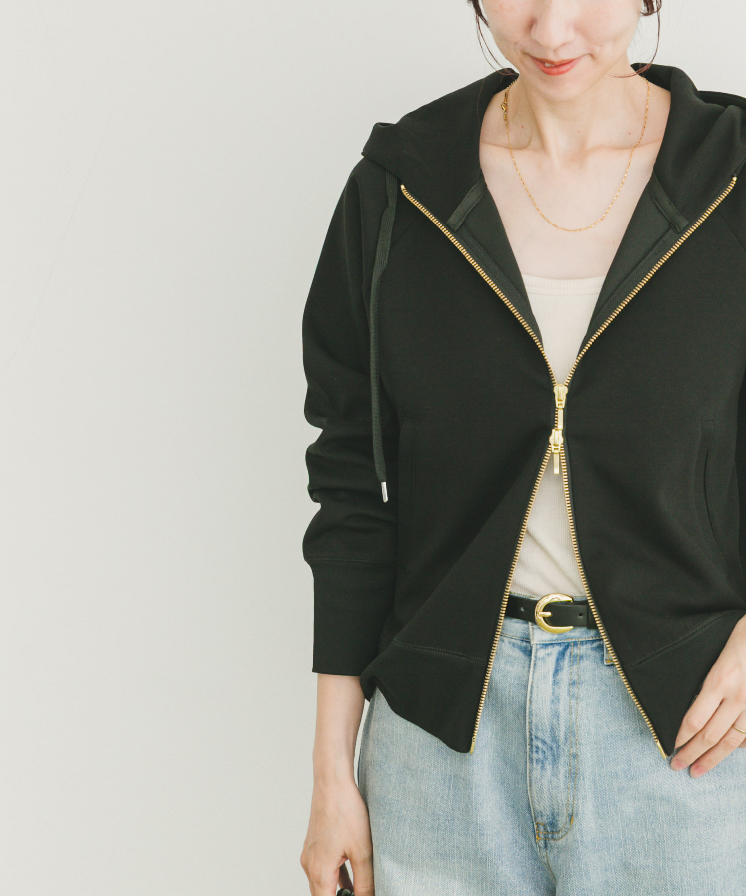 ダンボールジップパーカー