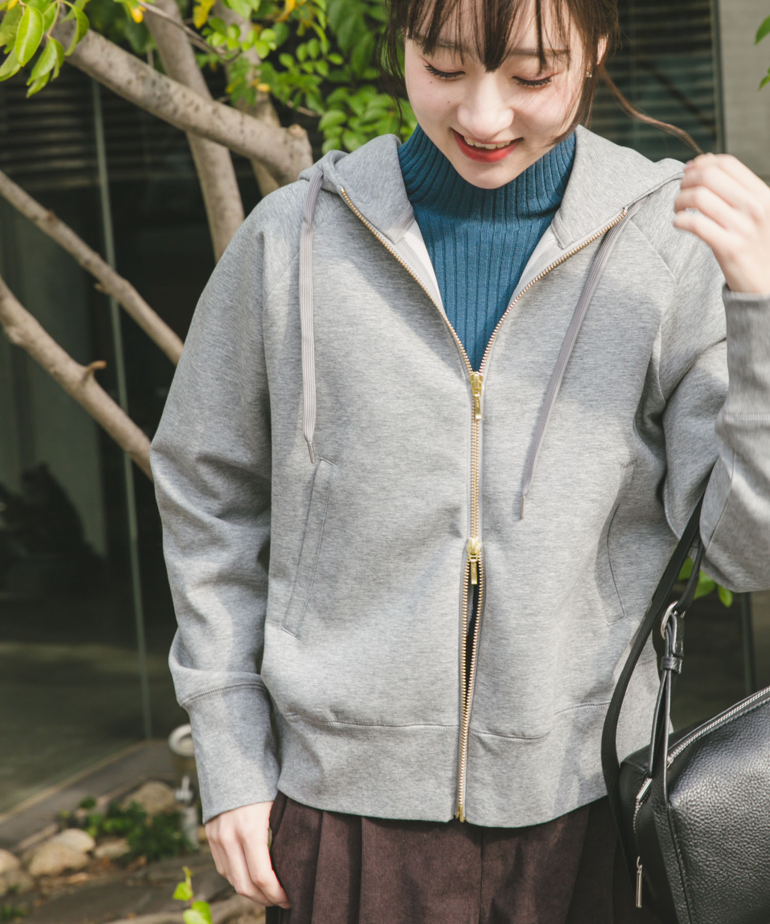 ダンボールジップパーカー