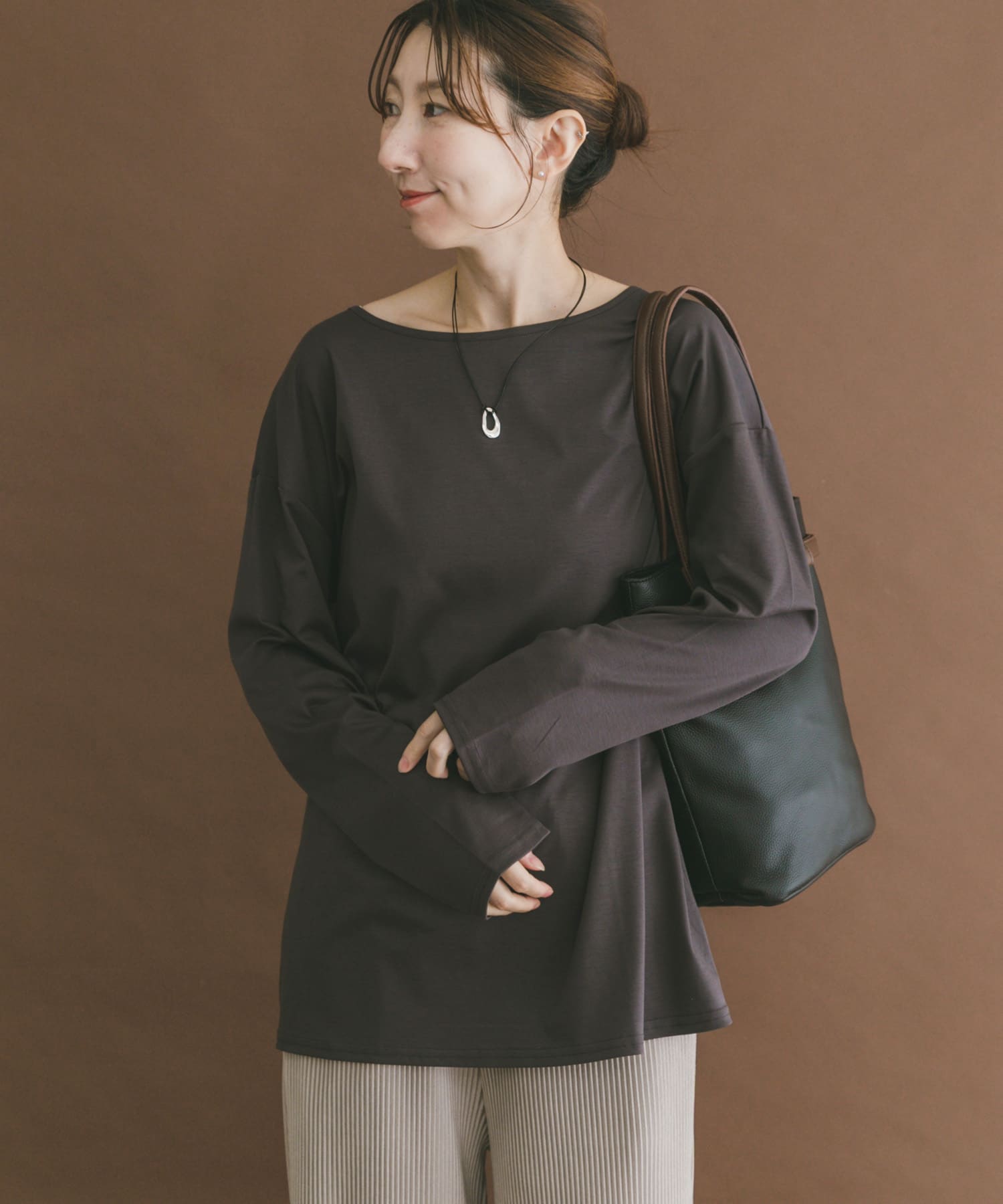 シルケットボートネックロンTシャツ