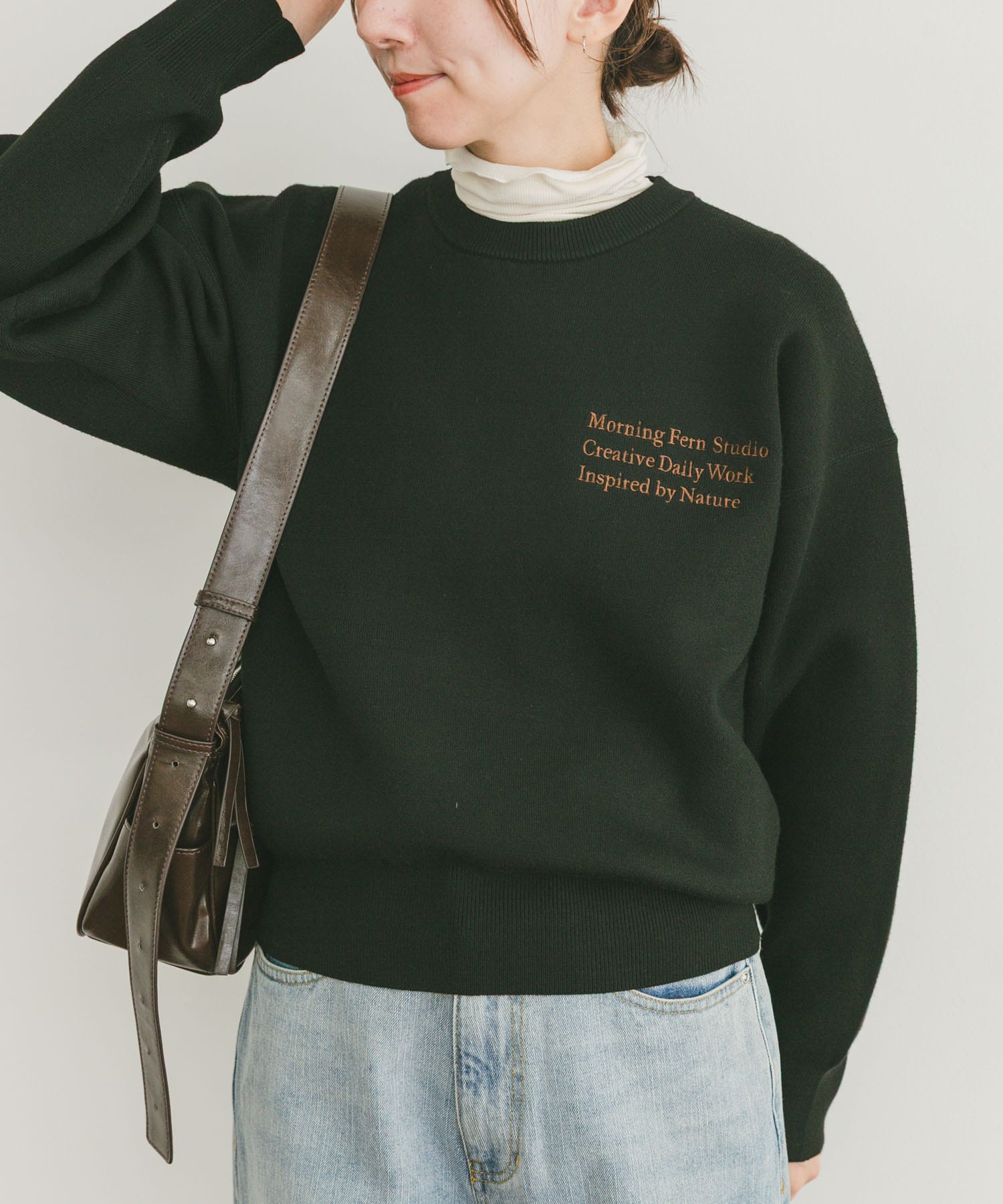 スウェットライククルーネックニット