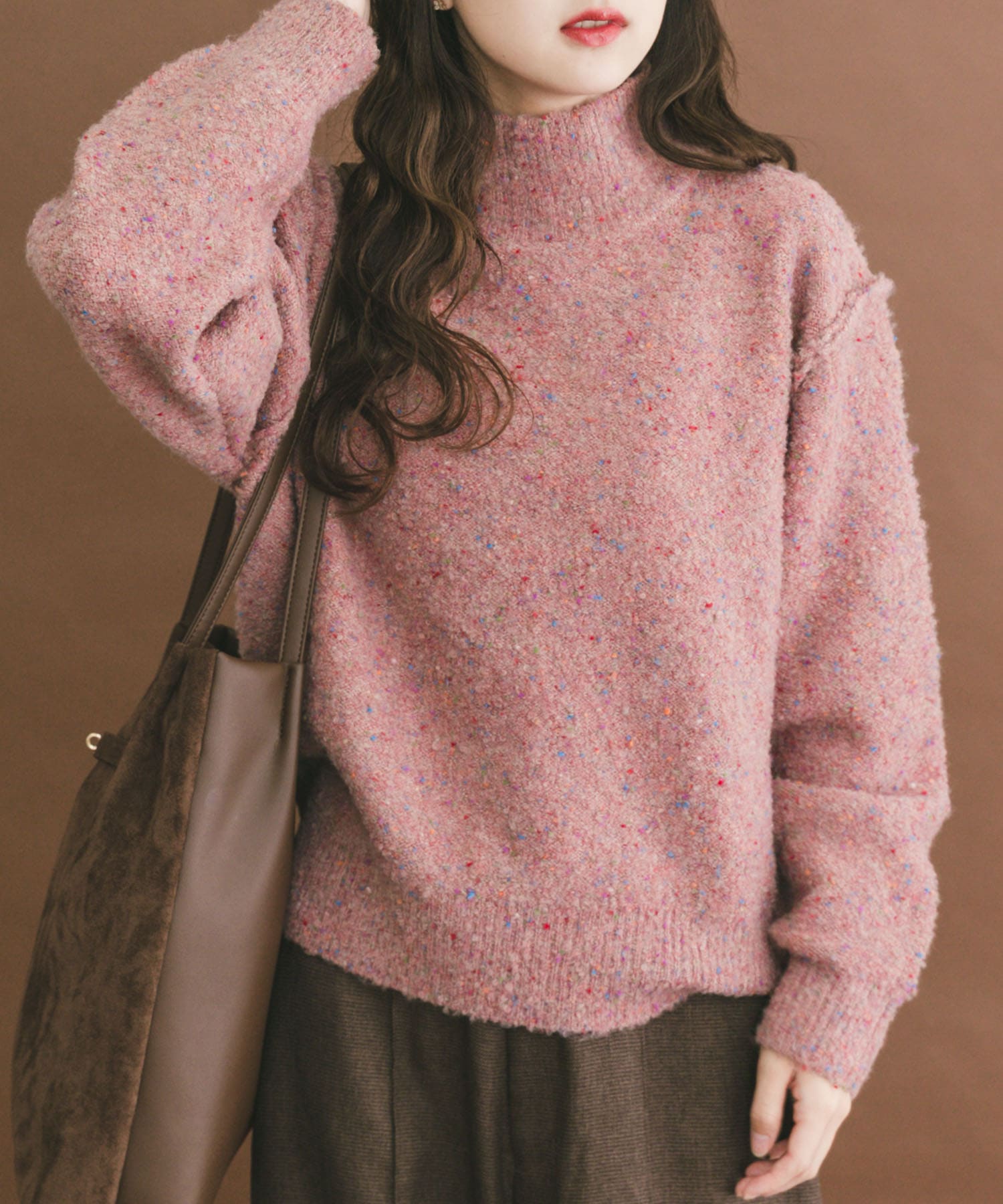 シャーベットカラーハイネックニット