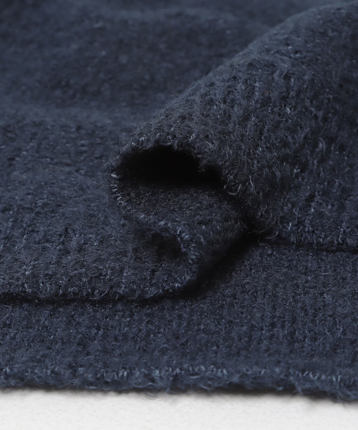 ボリュームスリーブラグランニット NVY Free