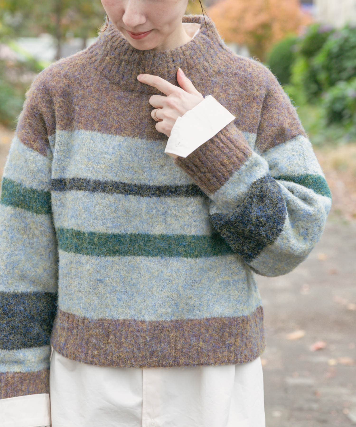 マルチボーダーニット