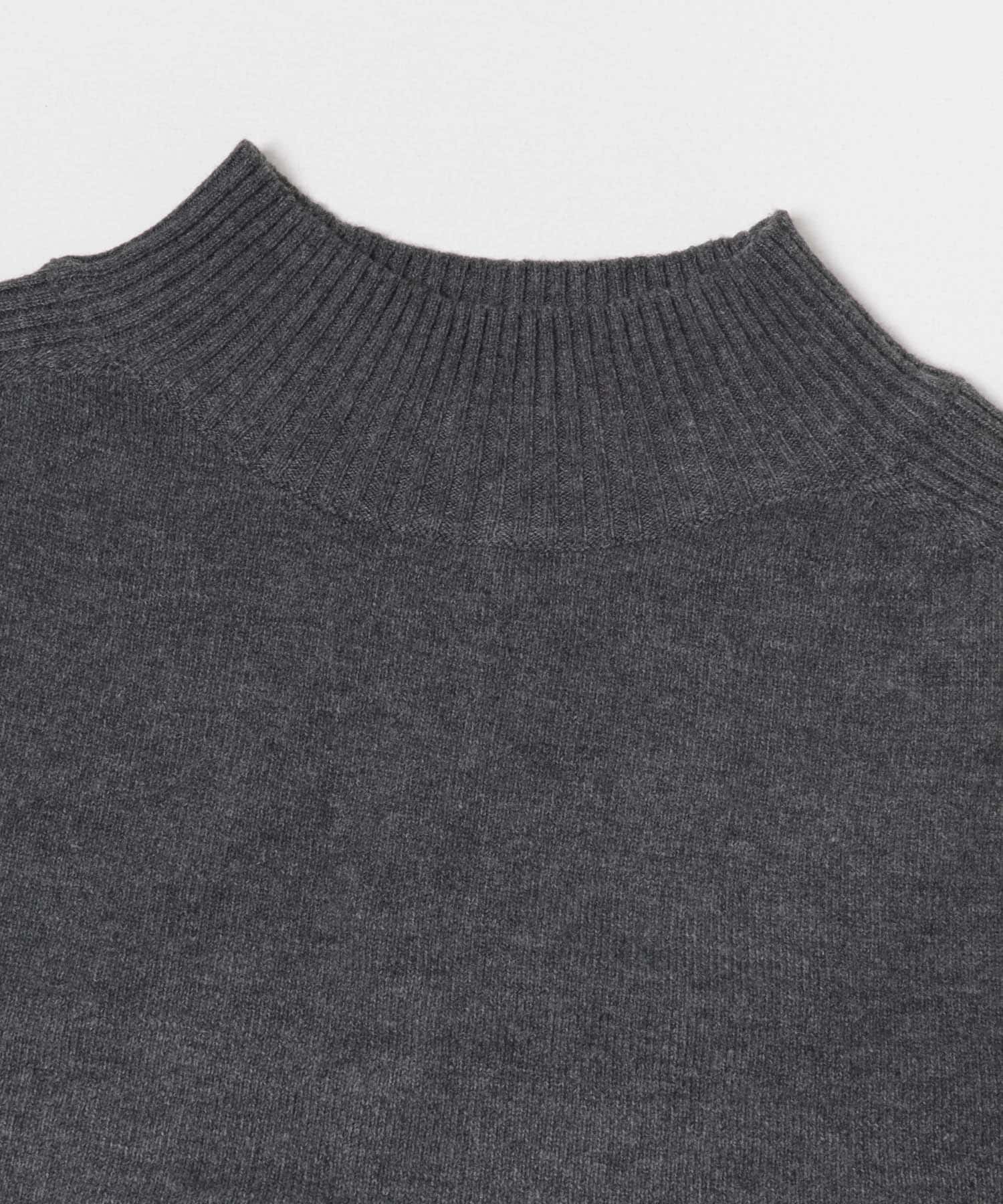 ショルダーリブハイネックニット CHA FREE