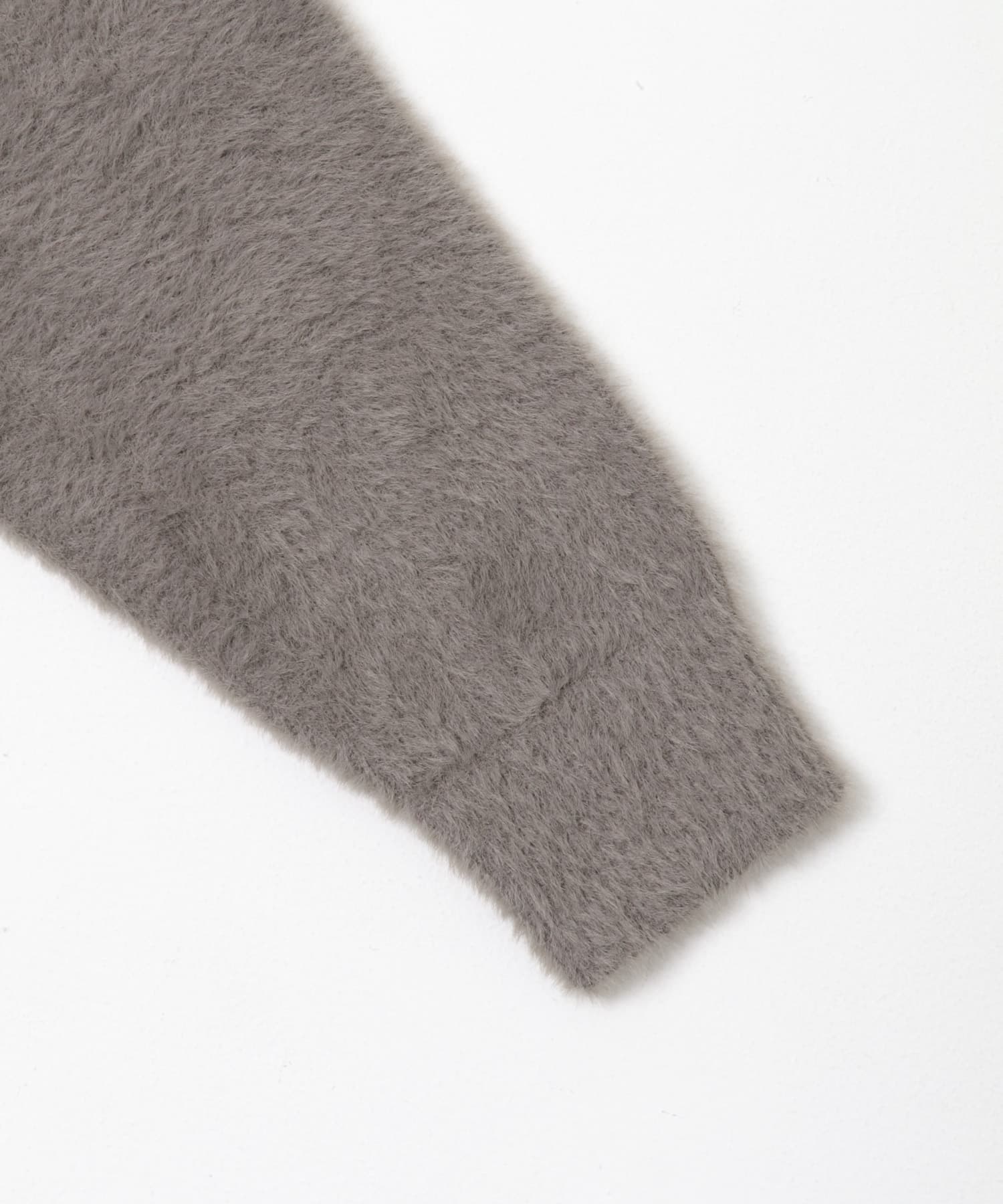 ミニシャギーVネックニット CHA FREE