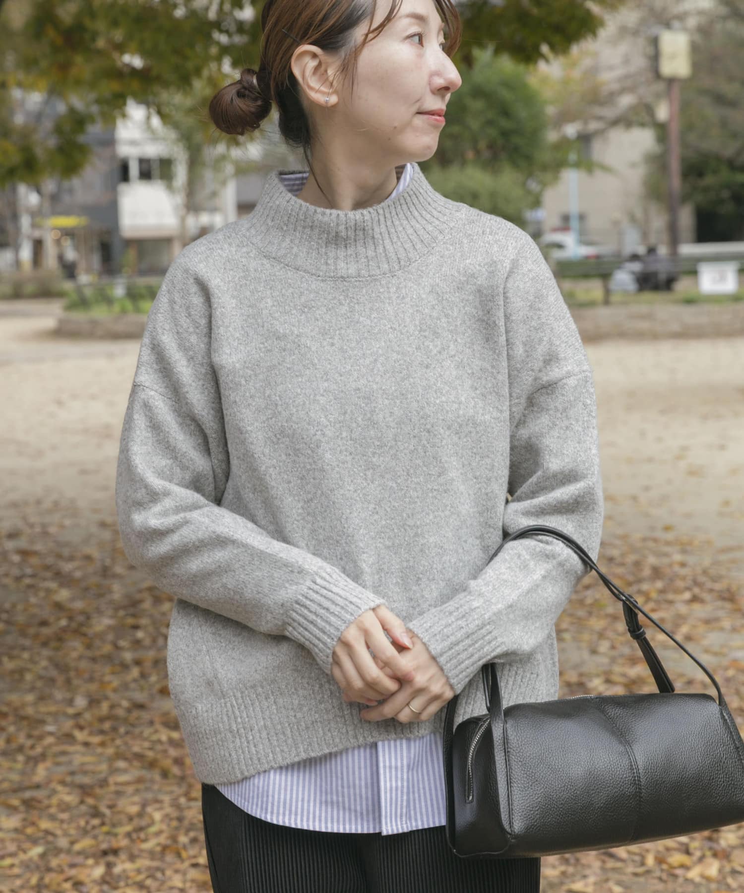 ハイネックメランジニット