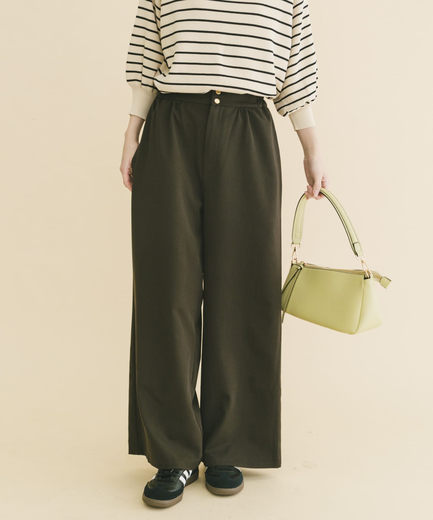 ワイドイージーパンツ